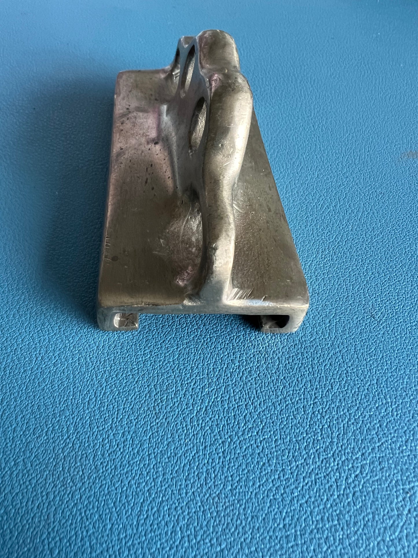 Bronze Back Stay Car HM0037