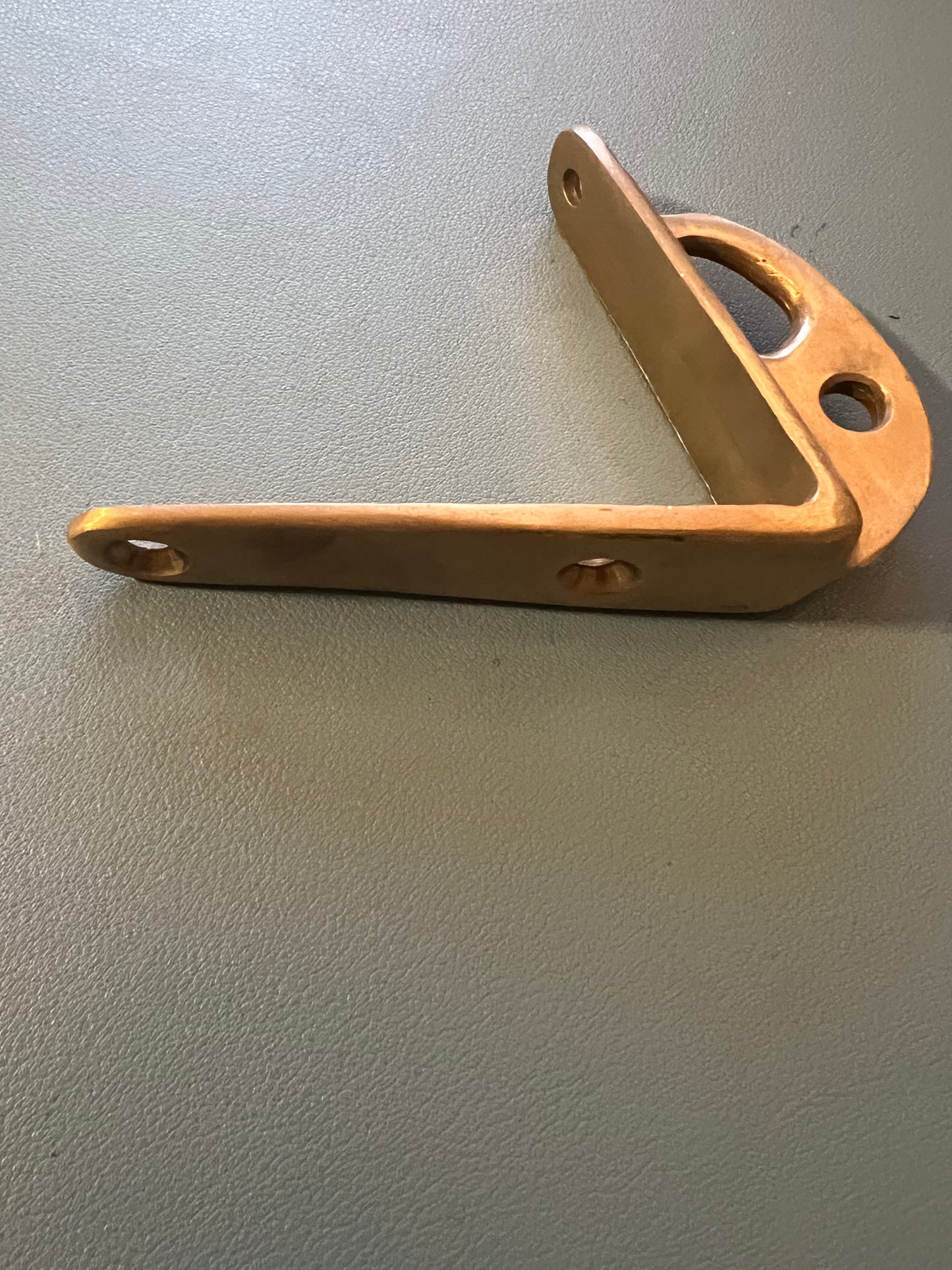 Bronze Stem Strap Code BB1195