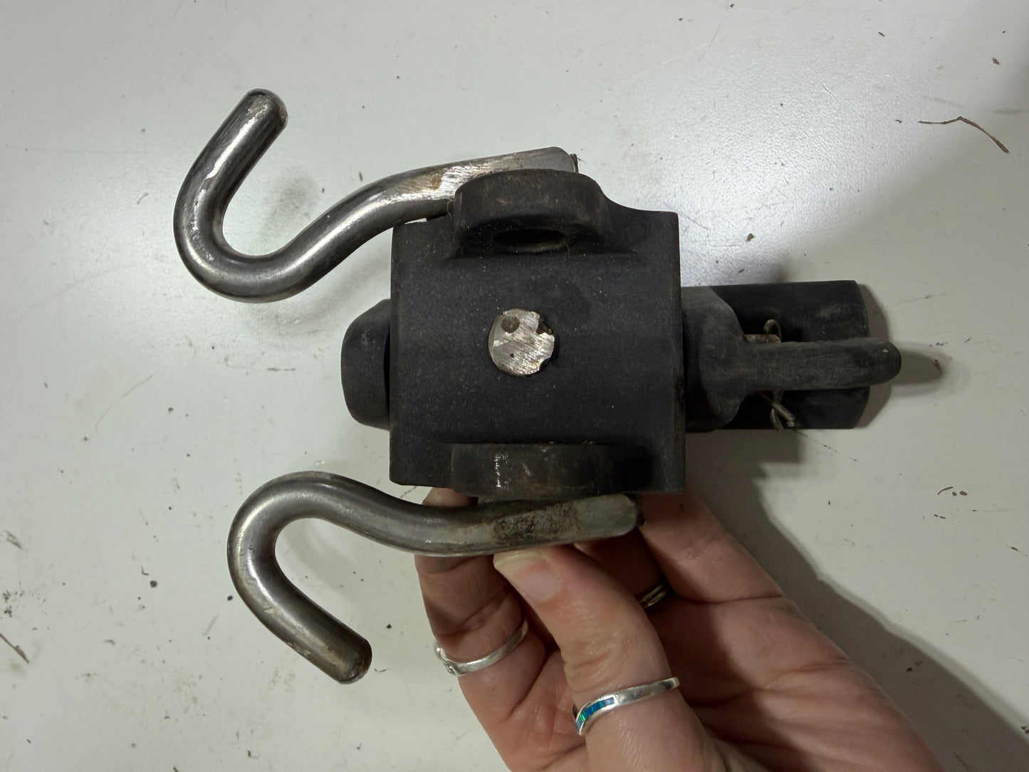 1" Track Width Gooseneck With Stainless Hooks