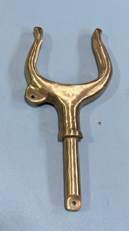 Bronze Raised Ribbed Horn Oar Lock  HM0087