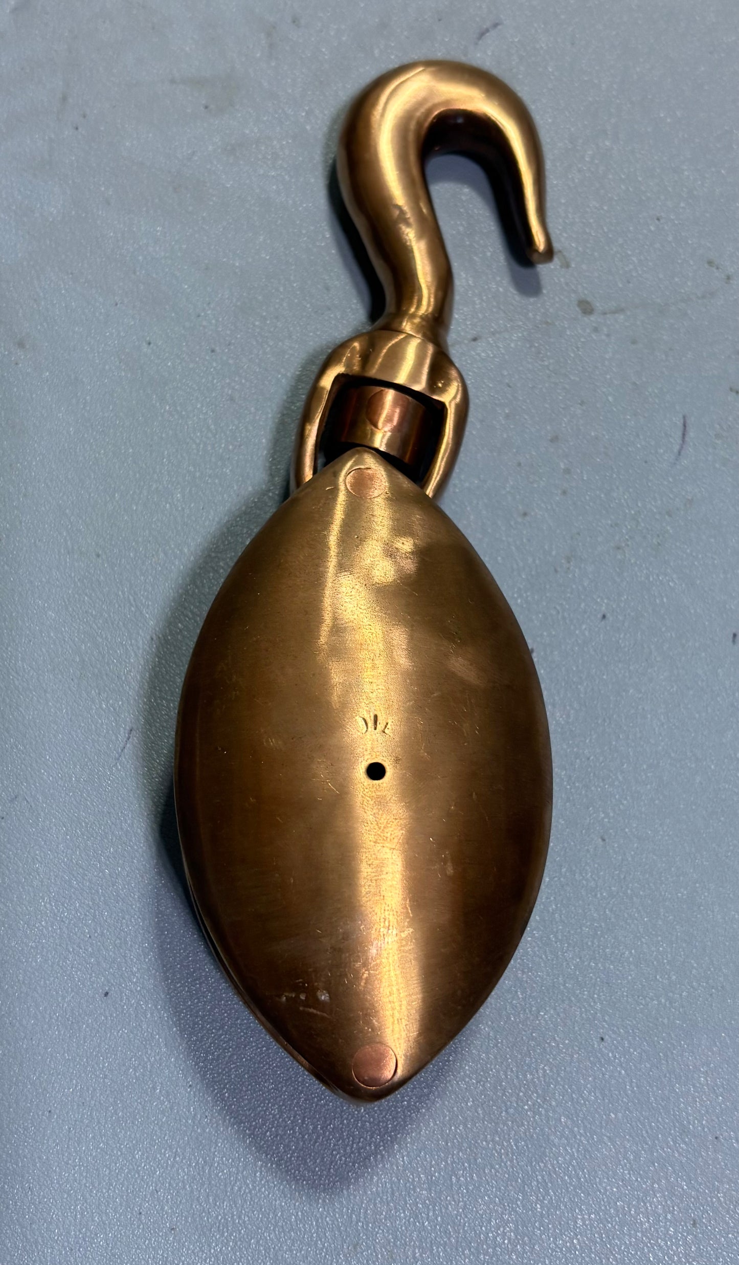 Bronze Single 1/2" Block with Swivel Hook