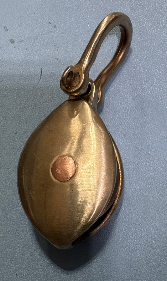 Bronze Single 1/2" Block with Bow Shackle