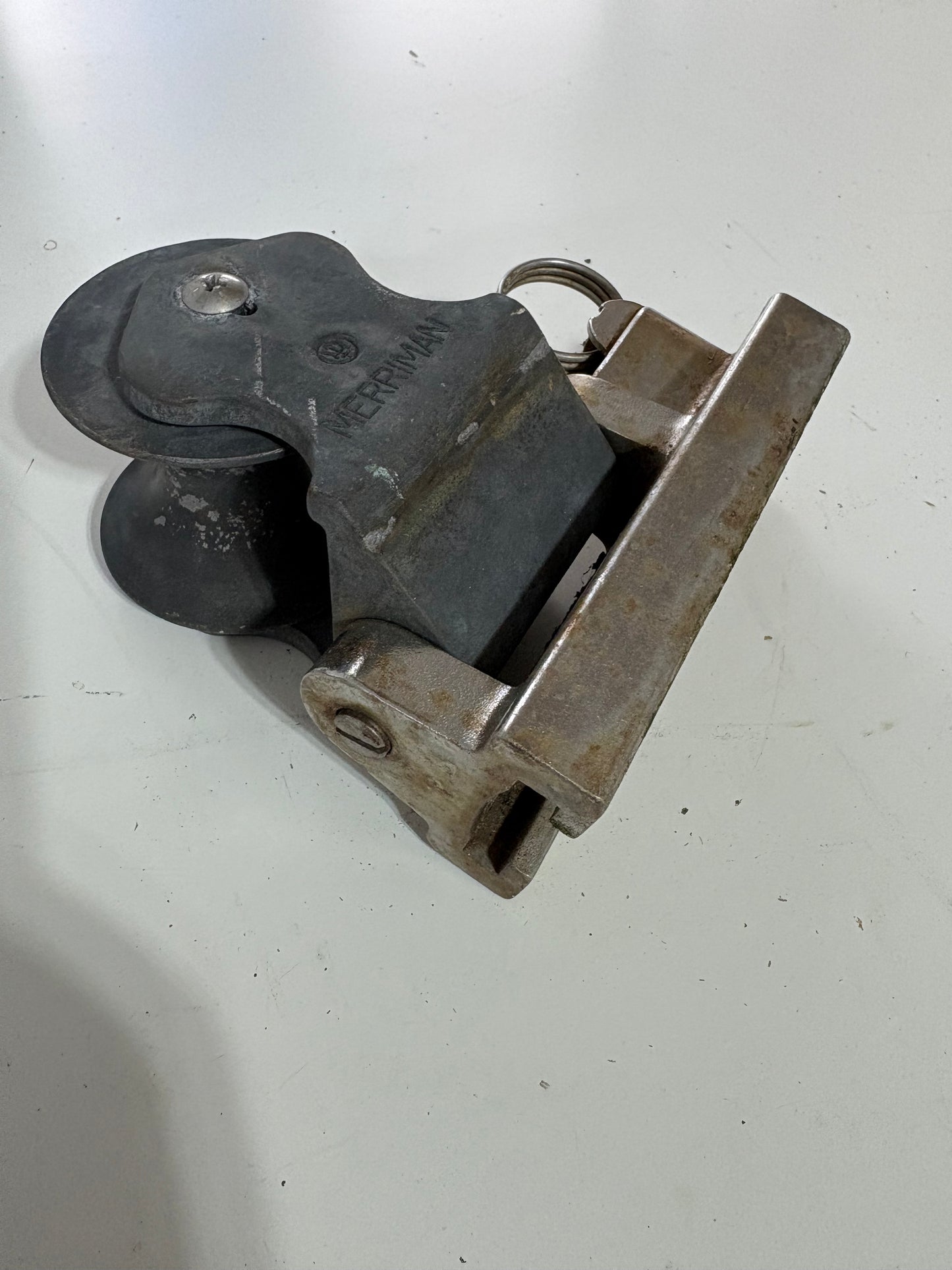 Merriman Quick Release Sheet Block 1 1/4" Track