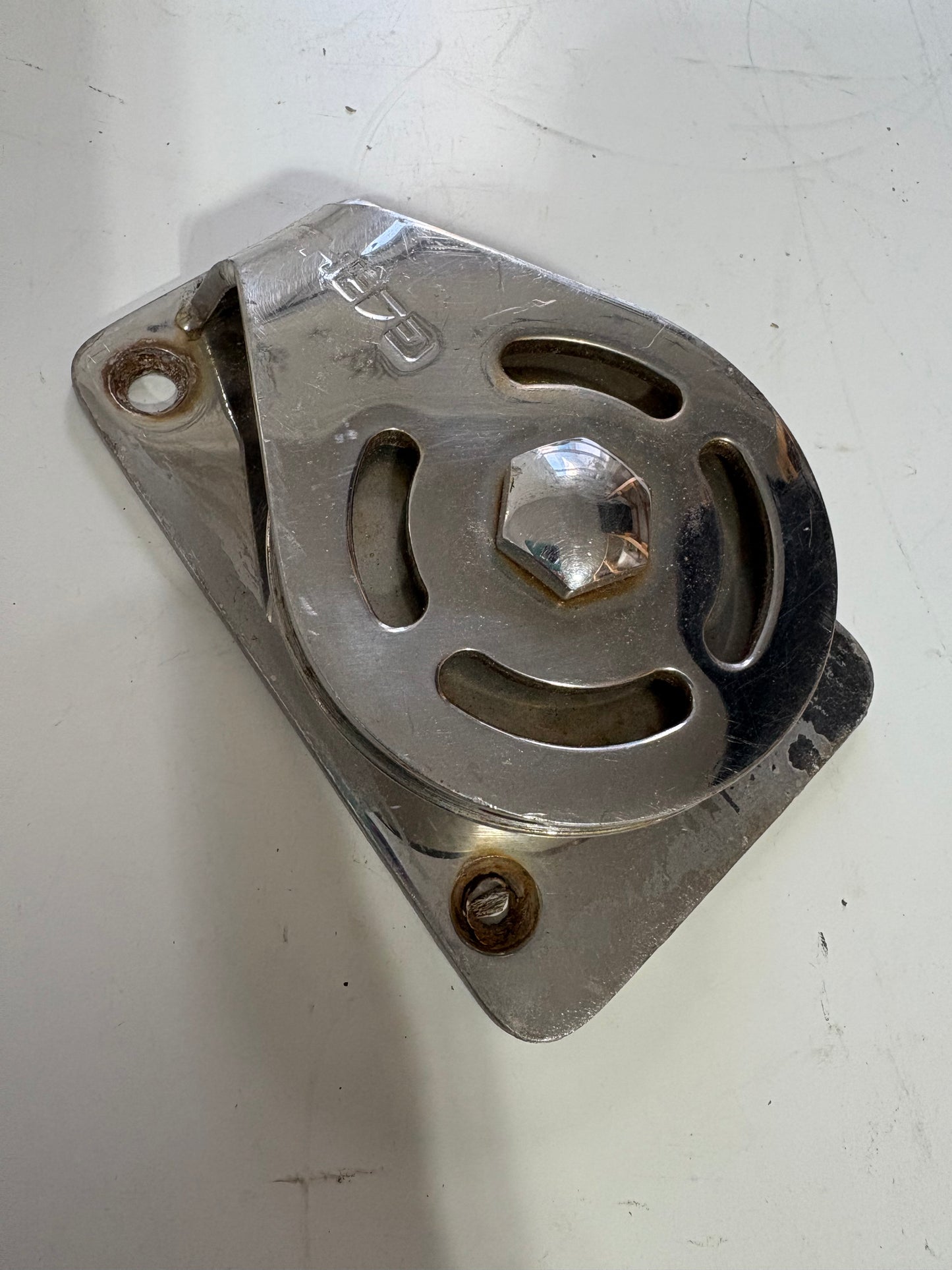 Garhauer Cheek Block