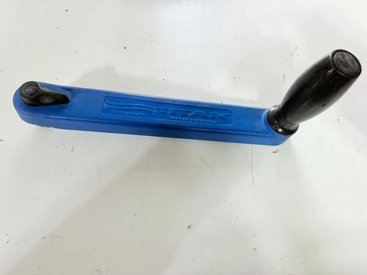 Titan Locking Winch Hanlde Floating 11.5"