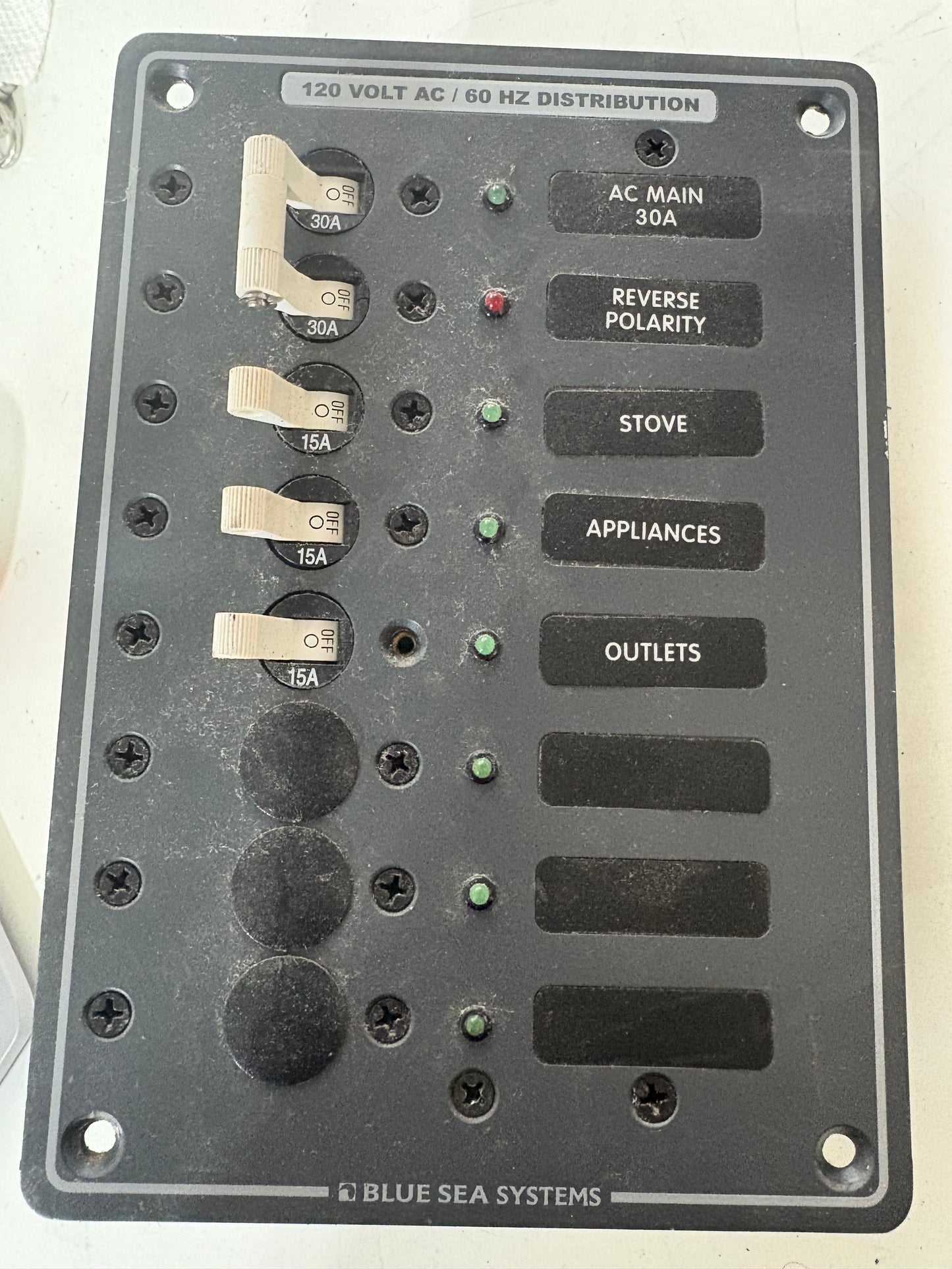 Blue Sea Systems 120 Volt AC/ 60 HZ Distribution Panel