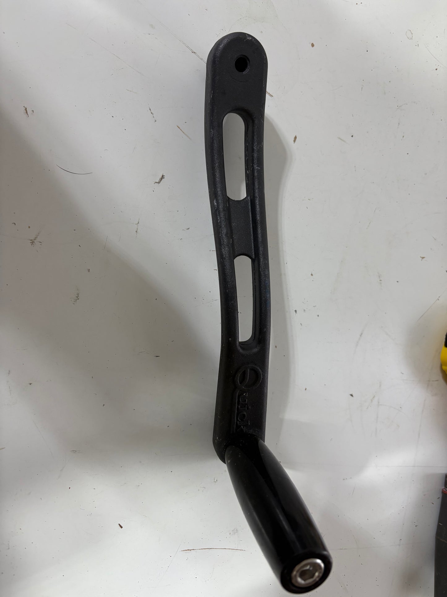 Quick 9" Plastic Winch Handle