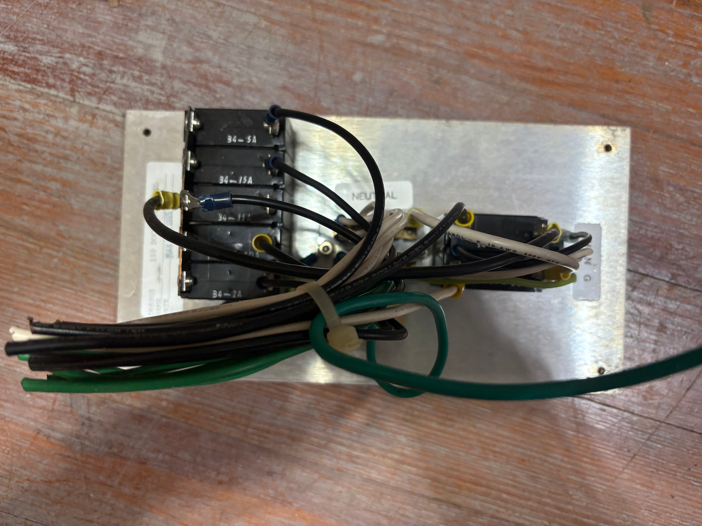 Shore Power 120 VAC 60HZ Panel