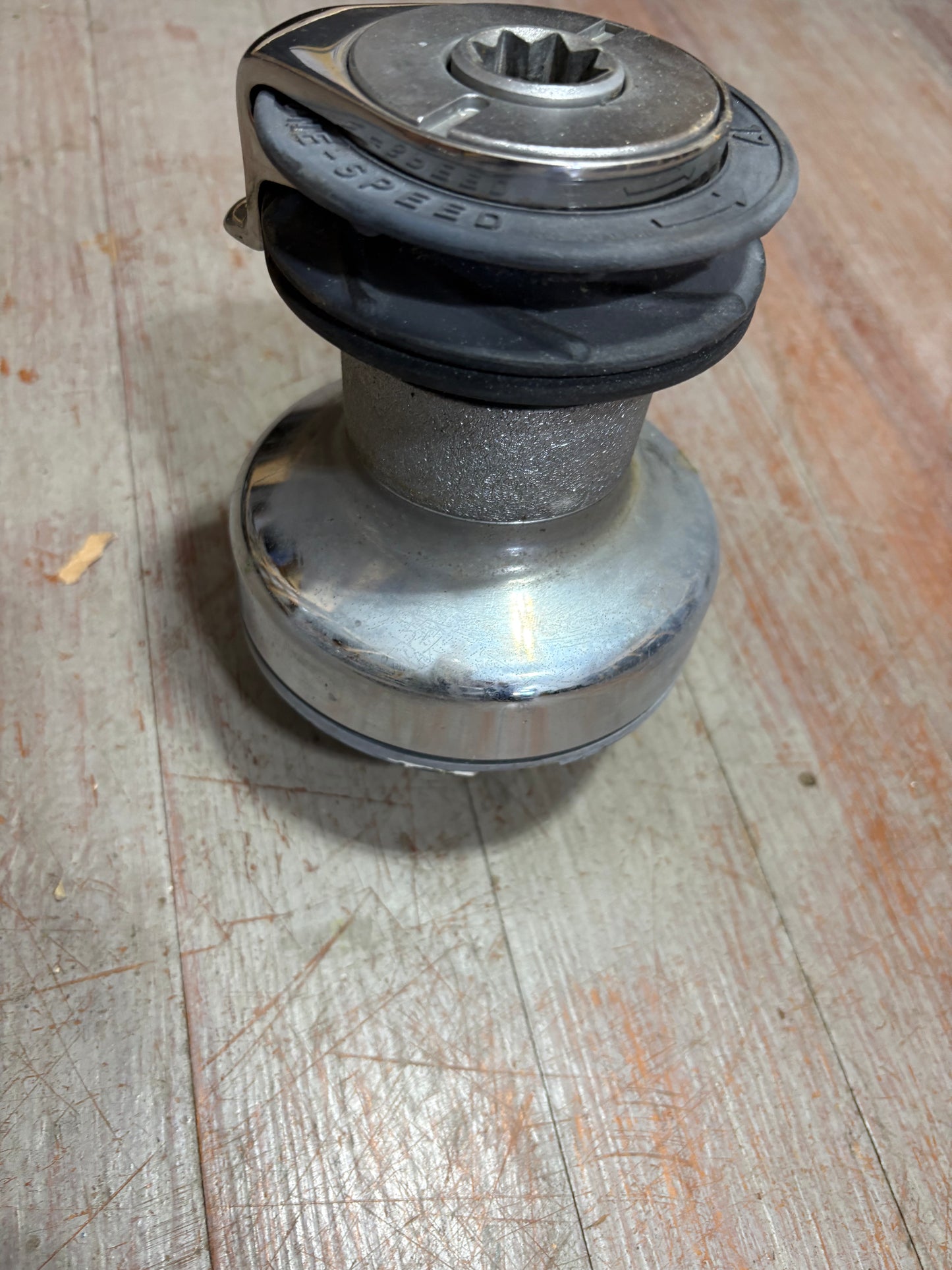 Maxwell 17 Chromed Bronze Self Tailing Winch