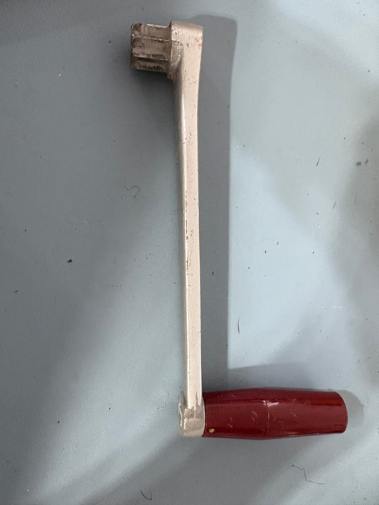 Aluminum Lewmar Winch Handle - 8"