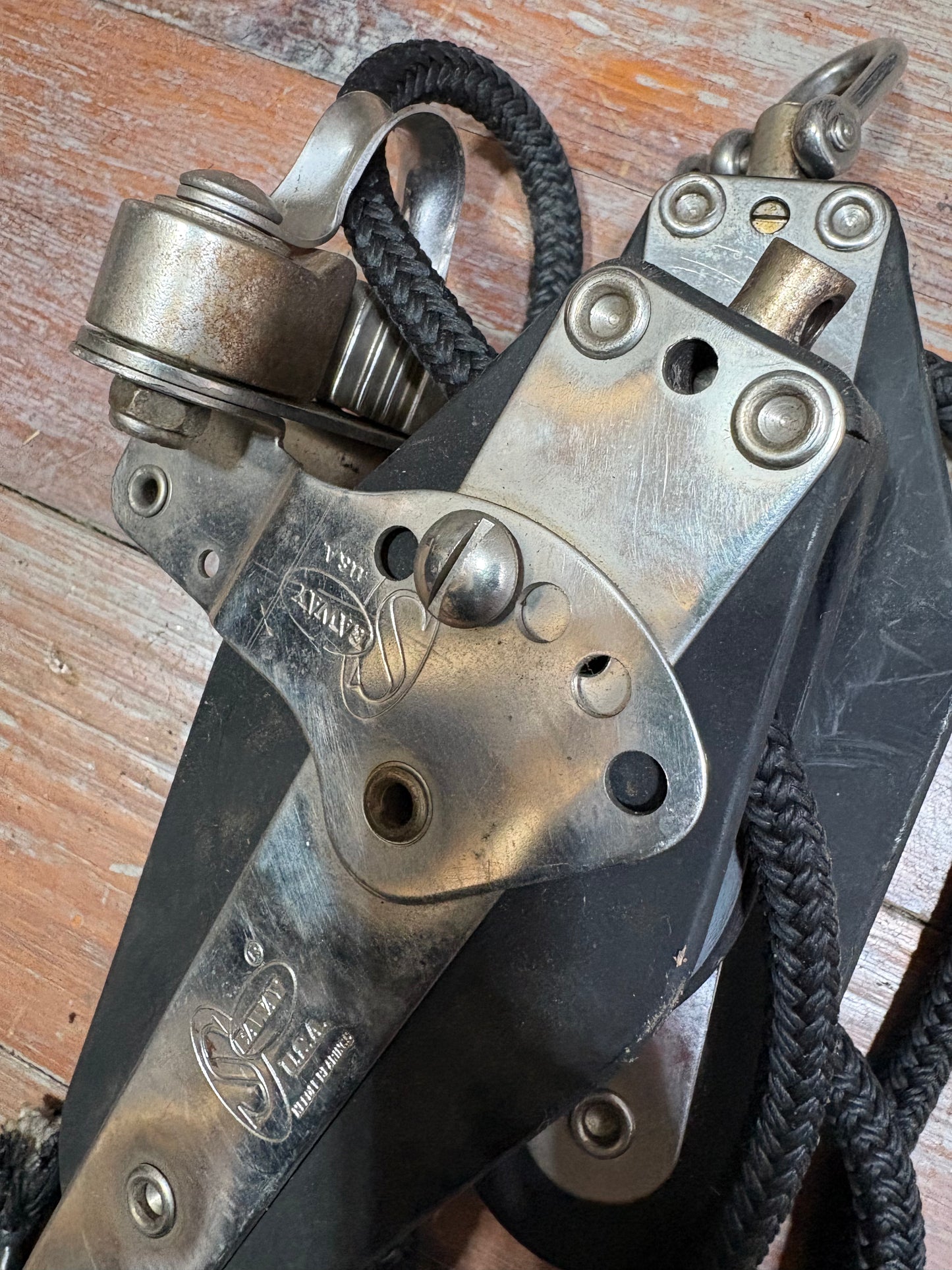 Seaway Boom Vang off Irwin 10/4