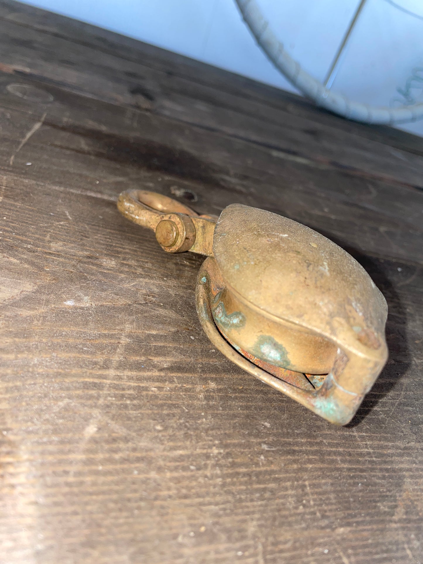 Brass Teardrop Block With Shackle- 7/16” Line