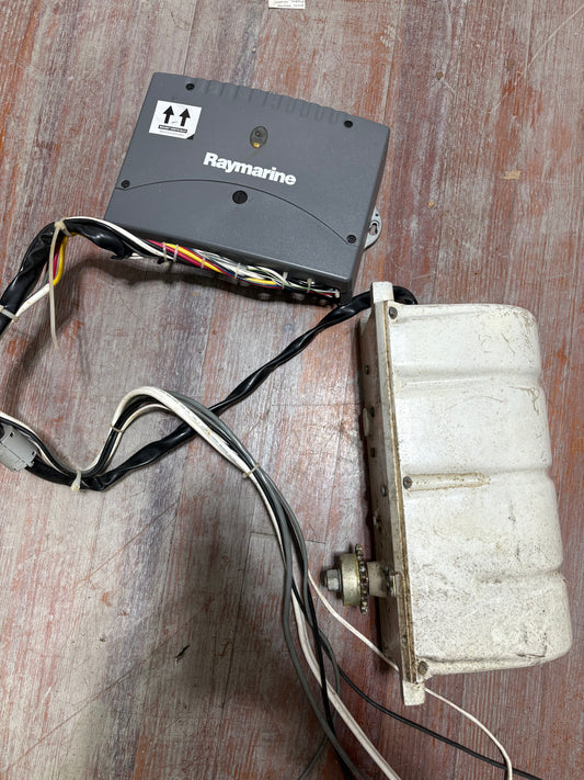 Raymarine Course Computer 150 Auto Pilot with Calmec Drive