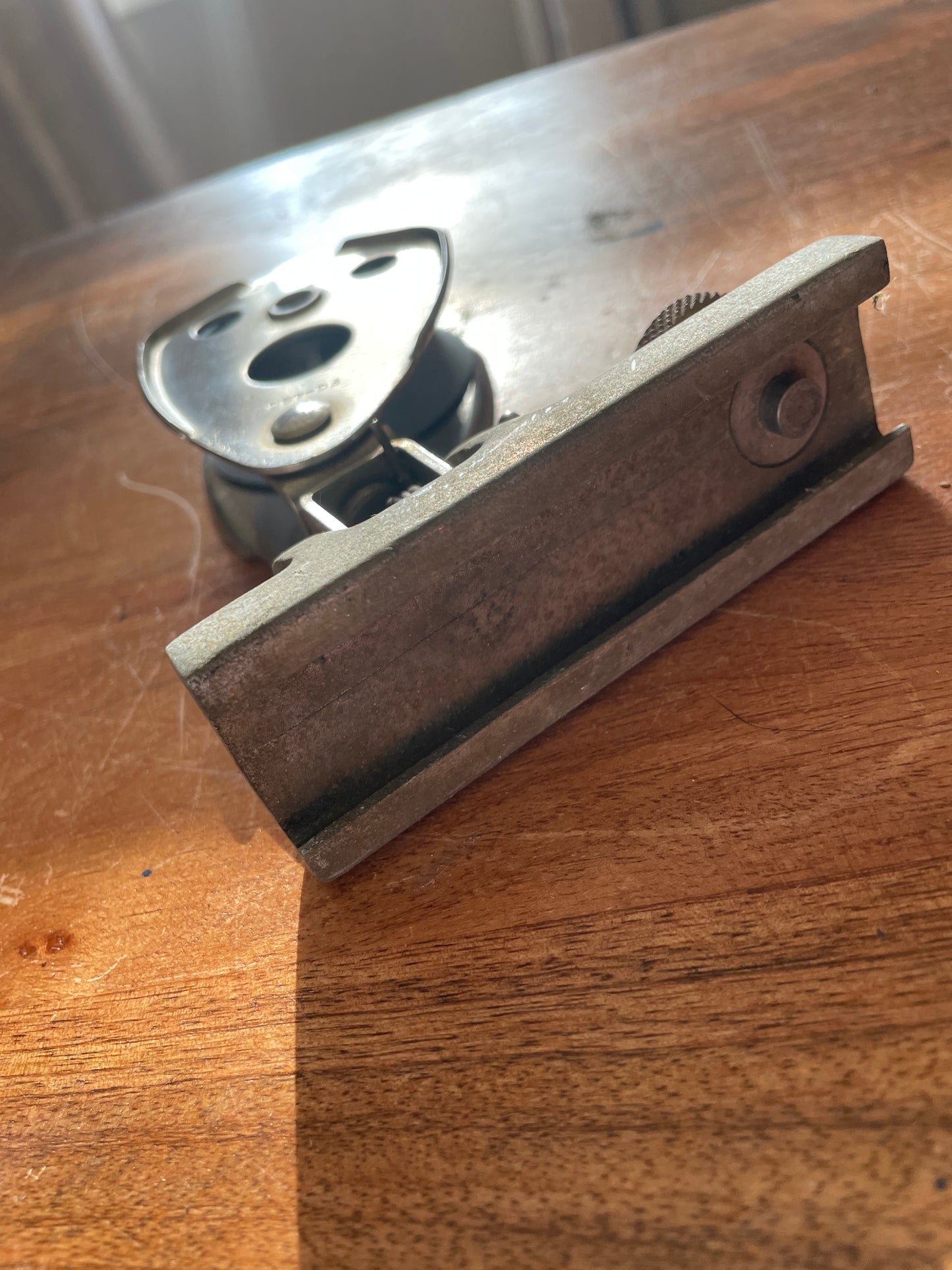 Bronze 1” Pull Top Track Car With 2” Single Block - 1/2” Line