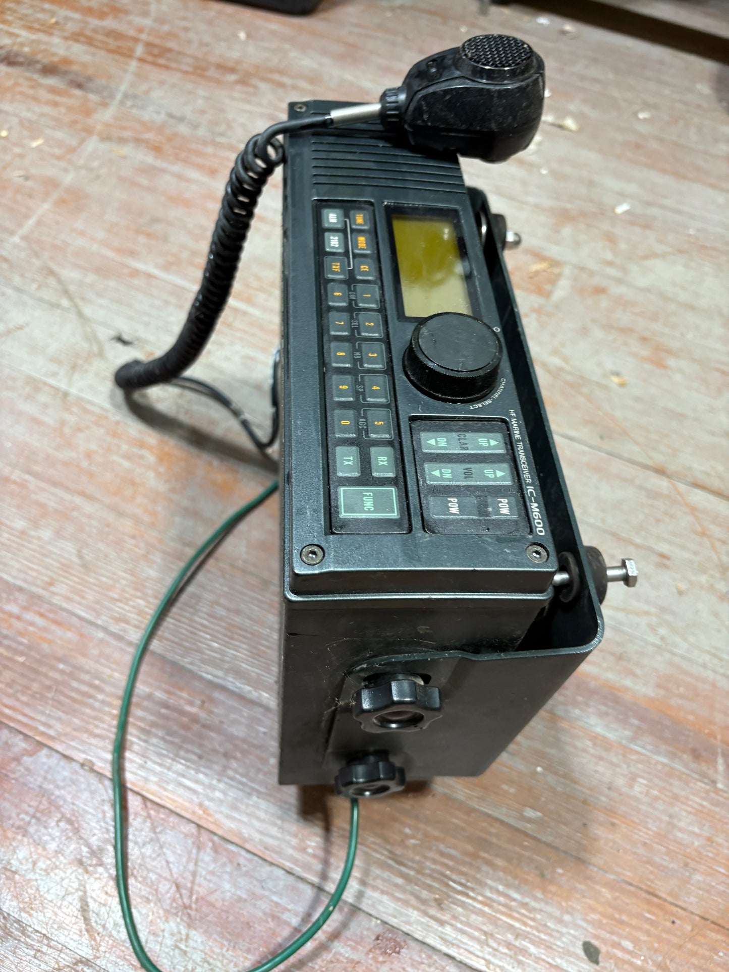 Icom HF Marine Transceiver IC-M600