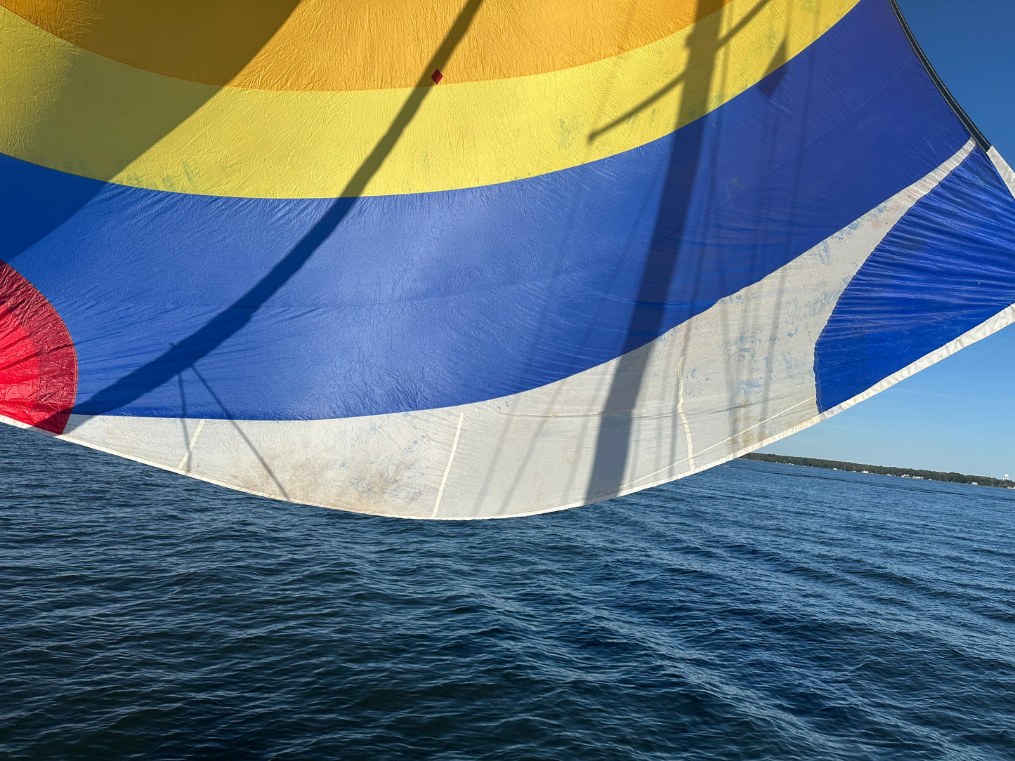 44’7” x 41’ x 22’8” Spinnaker