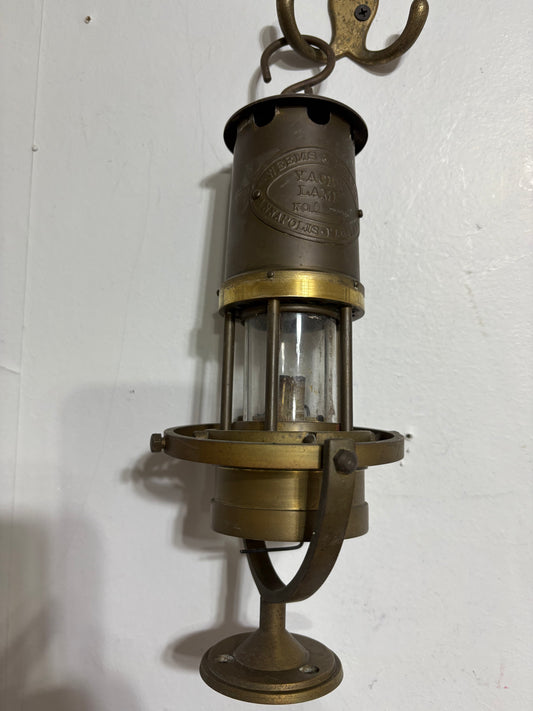 Weems and Plath Bronze Oil Lamp 7"