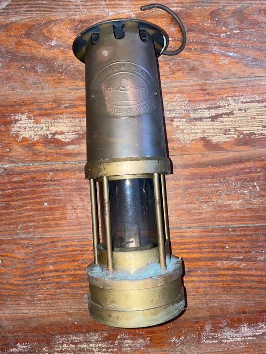 Weems & Plath Brass Annapolis MD Oil Lamp