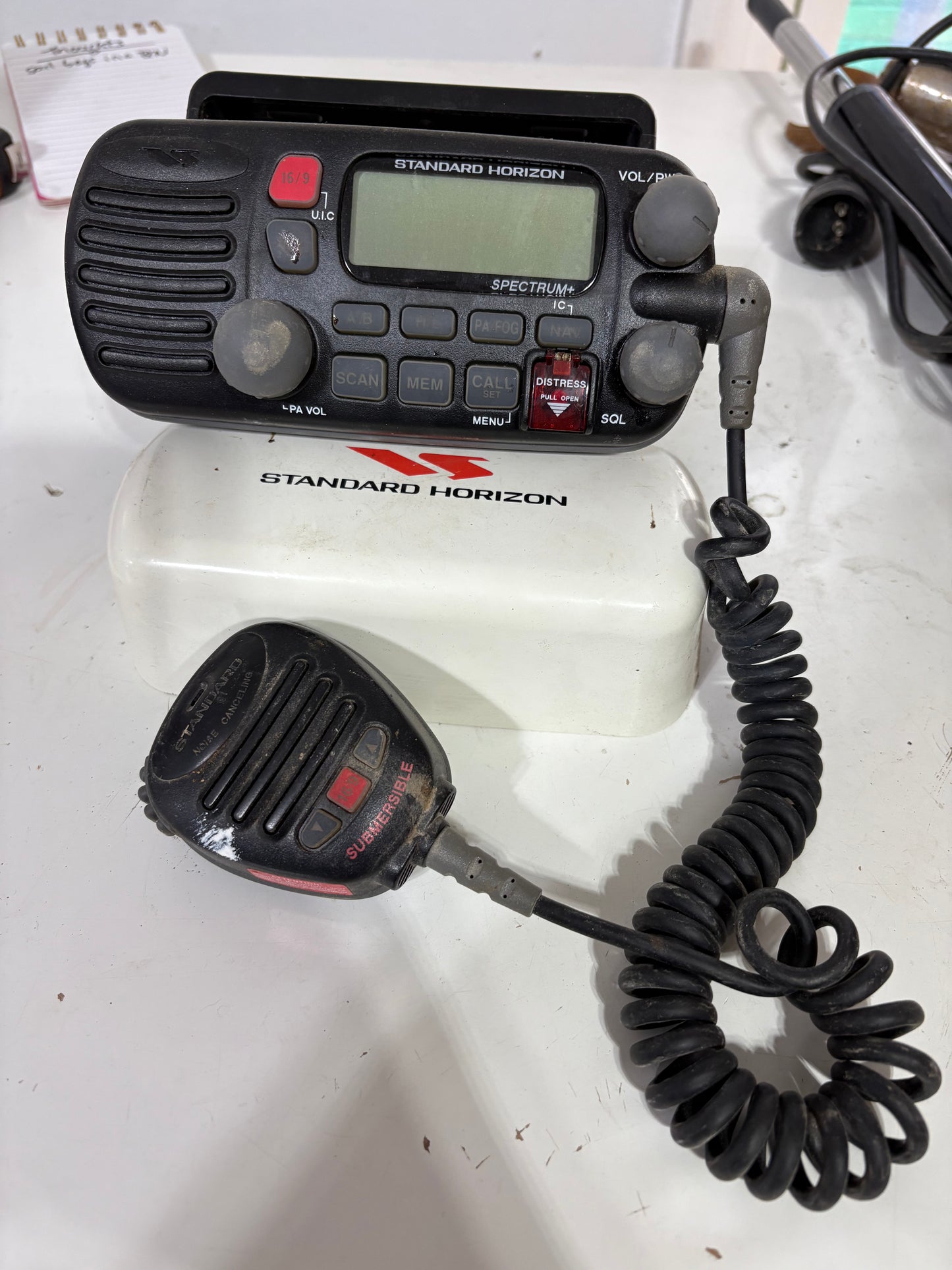 Standard Horizon Spectrum Radio