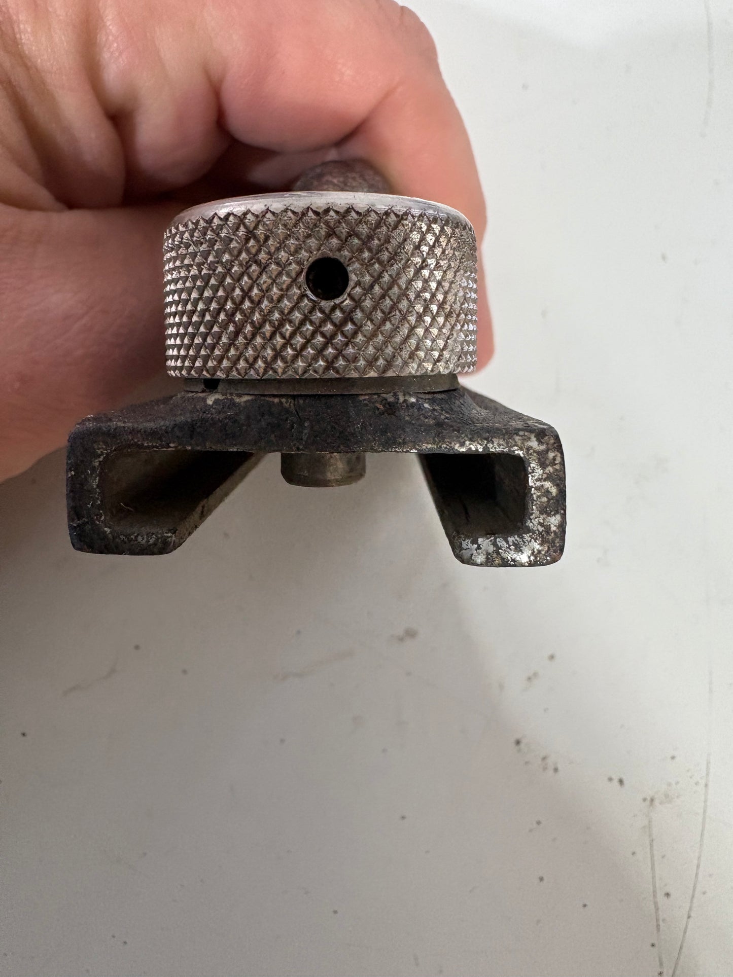 Track Car 1 1/4" Track Spring Pull Top