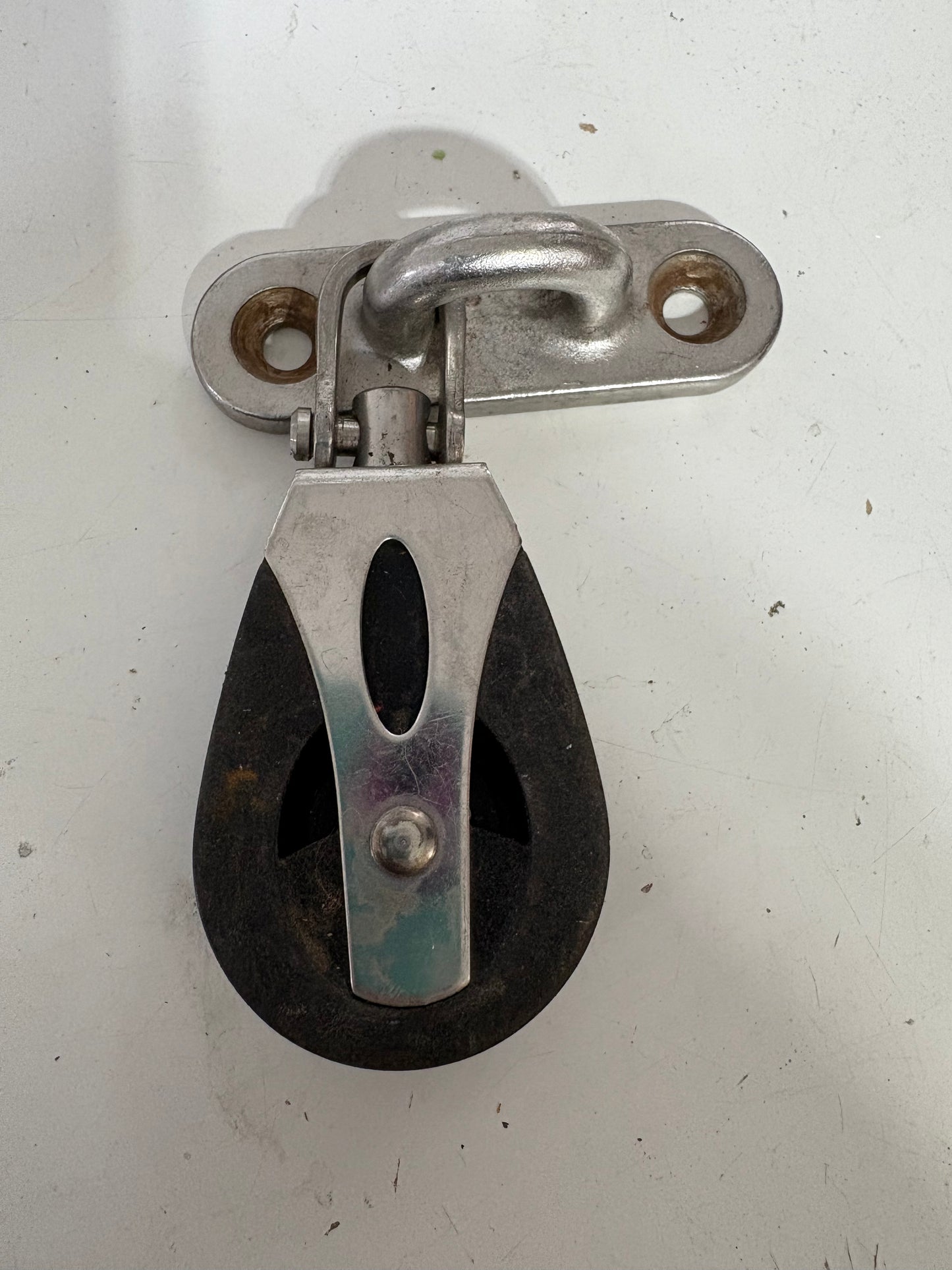 Ronstan Single Bock on a Pad Eye