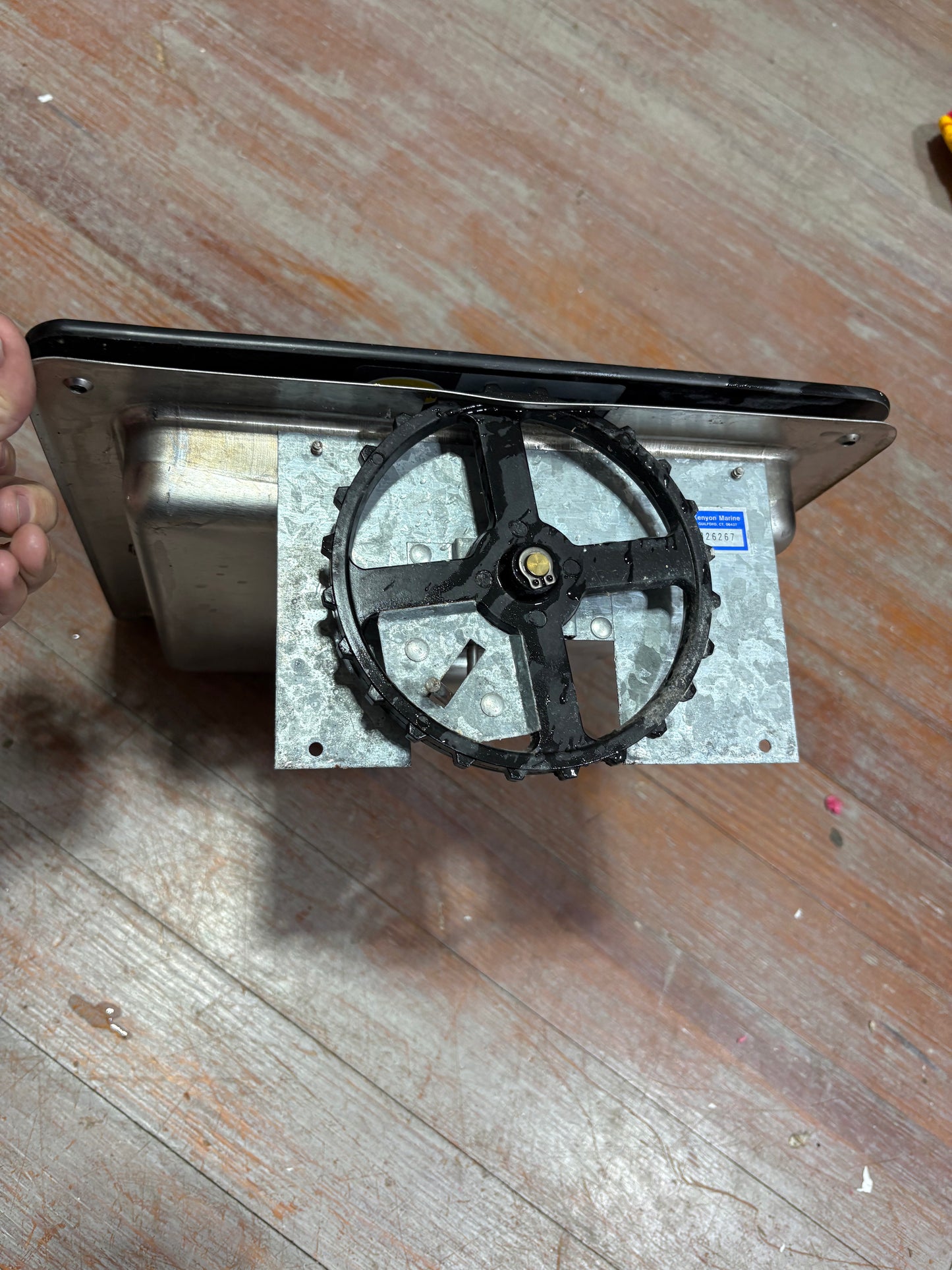 Kenyon Single Burner Alcohol Electric Stove With Glass Flat Top