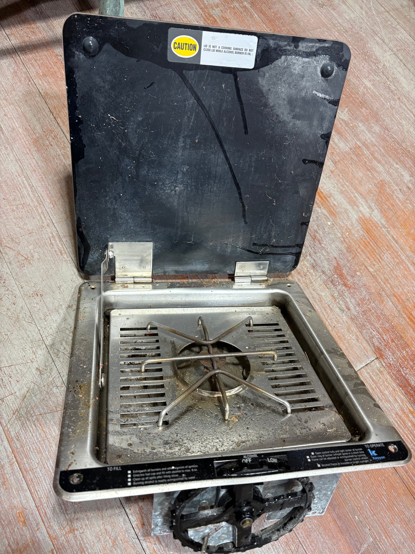 Kenyon Single Burner Alcohol Electric Stove With Glass Flat Top