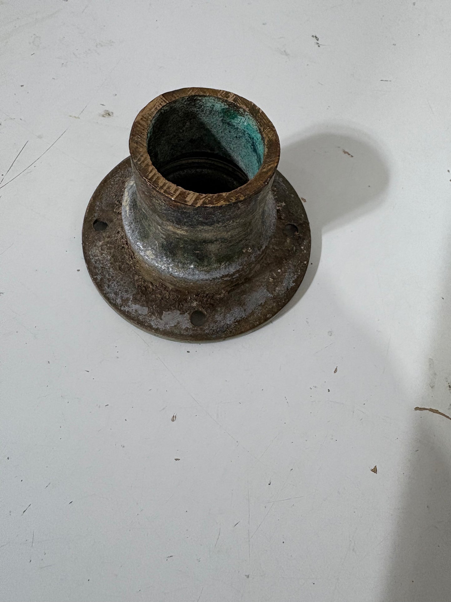 Bronze Fuel Deck Plug