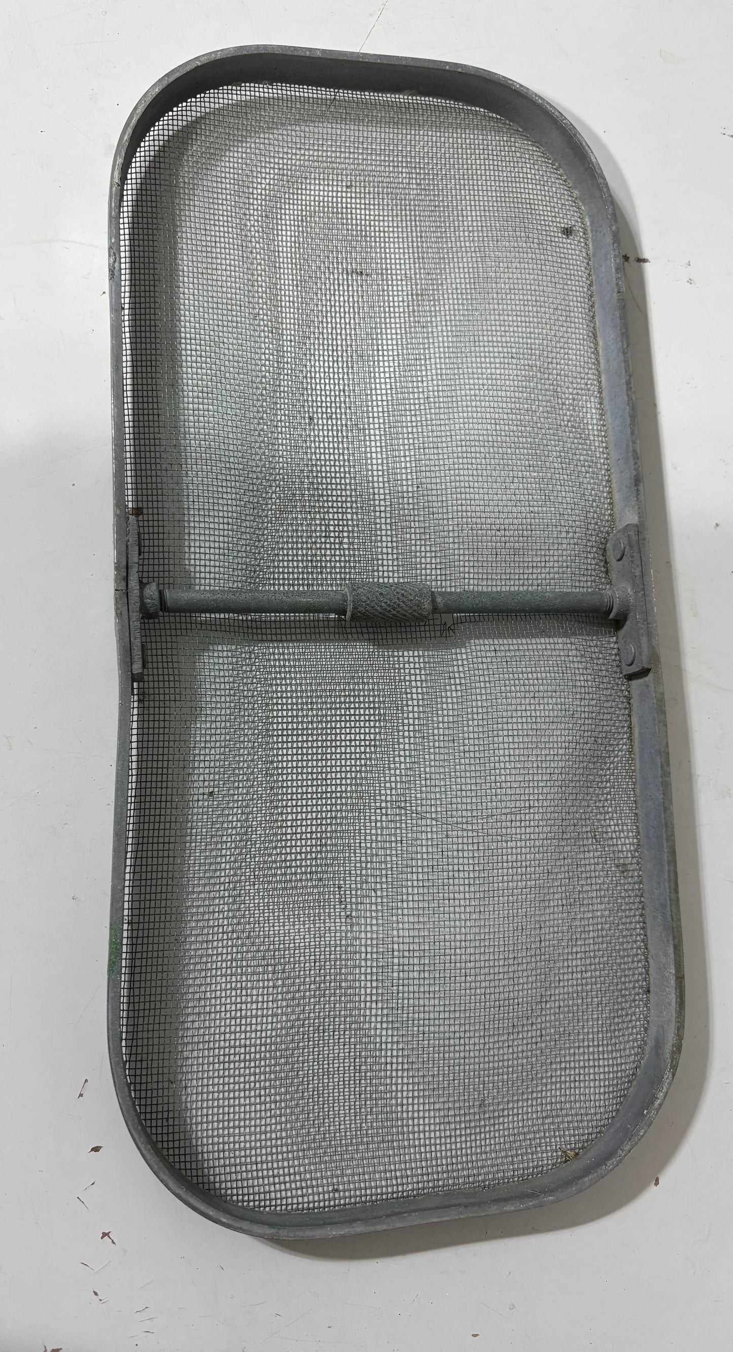 Porthole Screens Pair