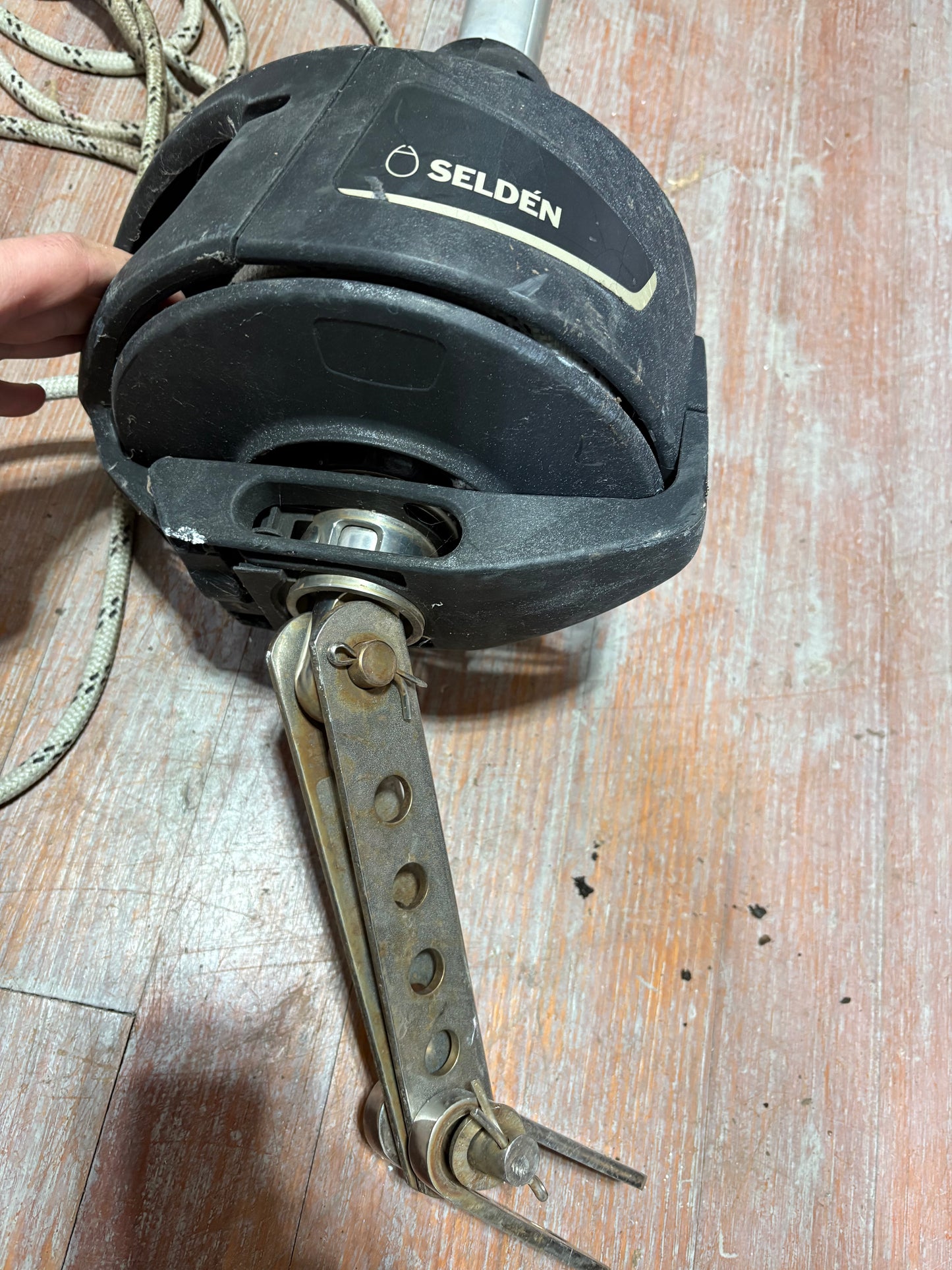 Selden Roller Furling Furlex 304X from a Pearson 10M