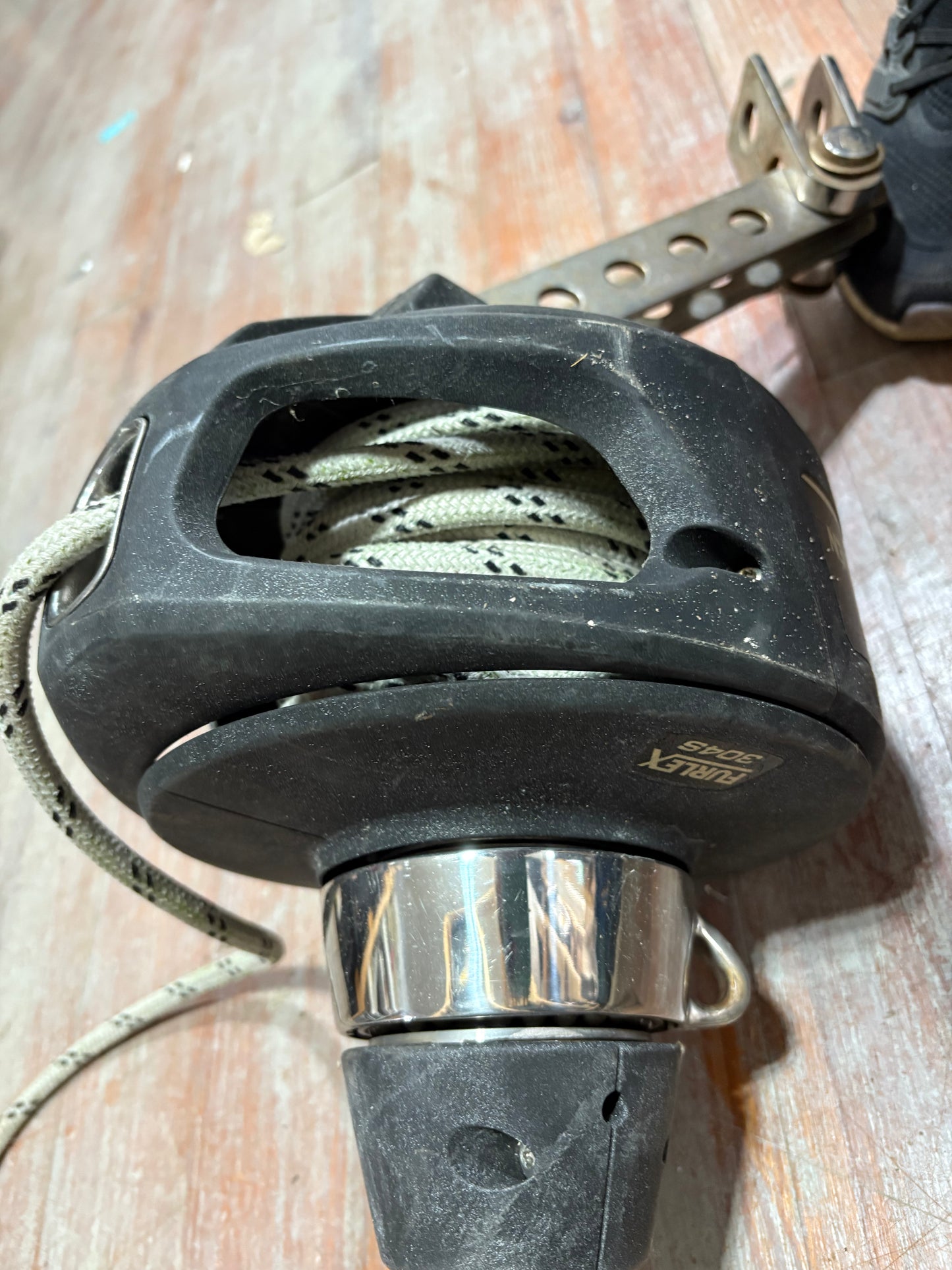 Selden Roller Furling Furlex 304X from a Pearson 10M