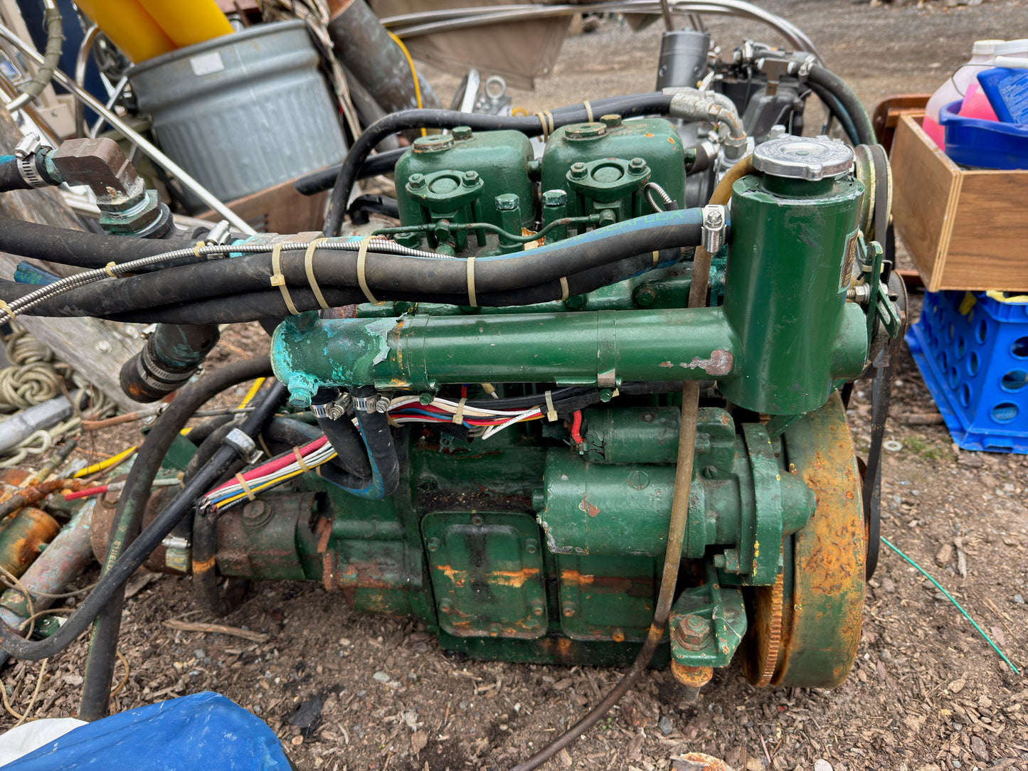 VOLVO PENTA MD11C - PARTS ENGINE - RAFIKI 35