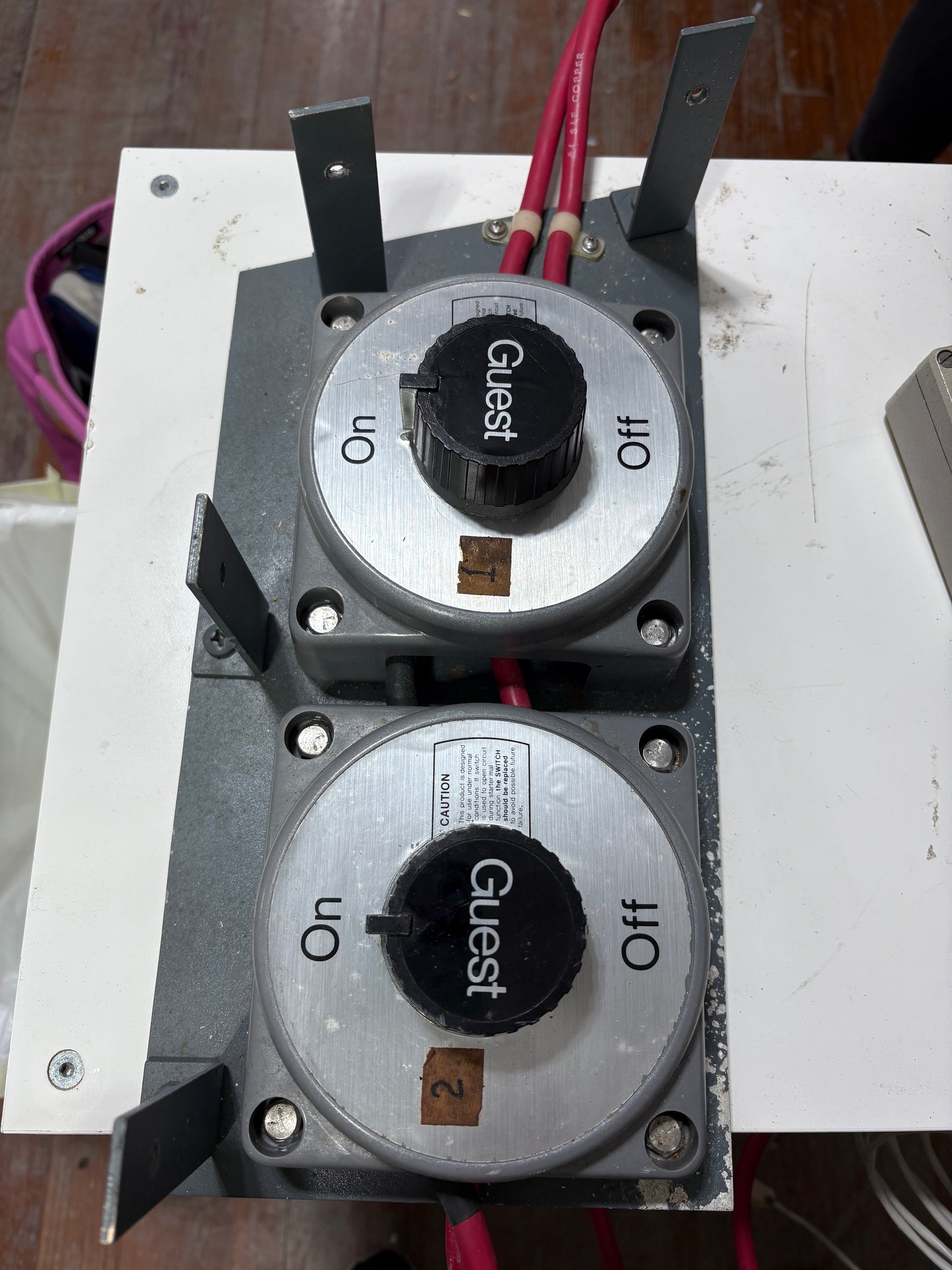 2 Guest Battery Switches Model  2304A