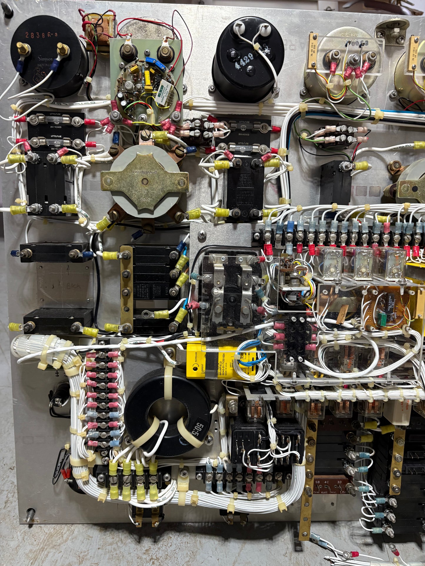 Electric Panel from Rafiki 35