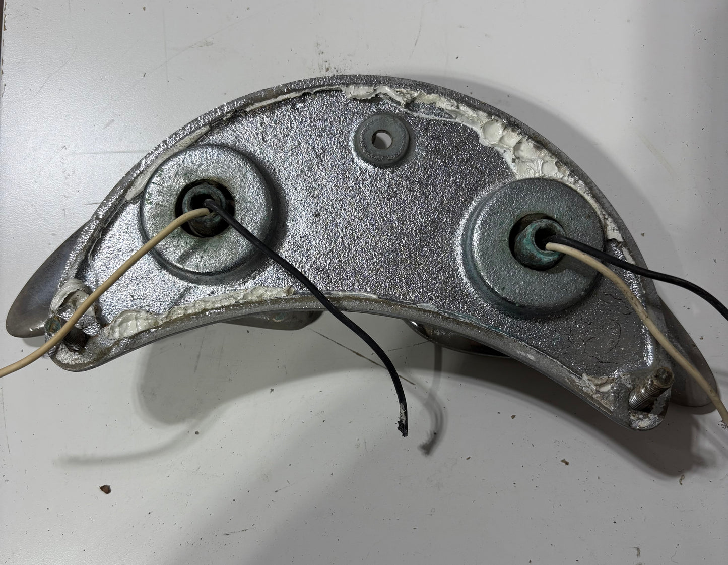 Chromed Bronze Bertram 28 Bow Chock/ Navigation Lights