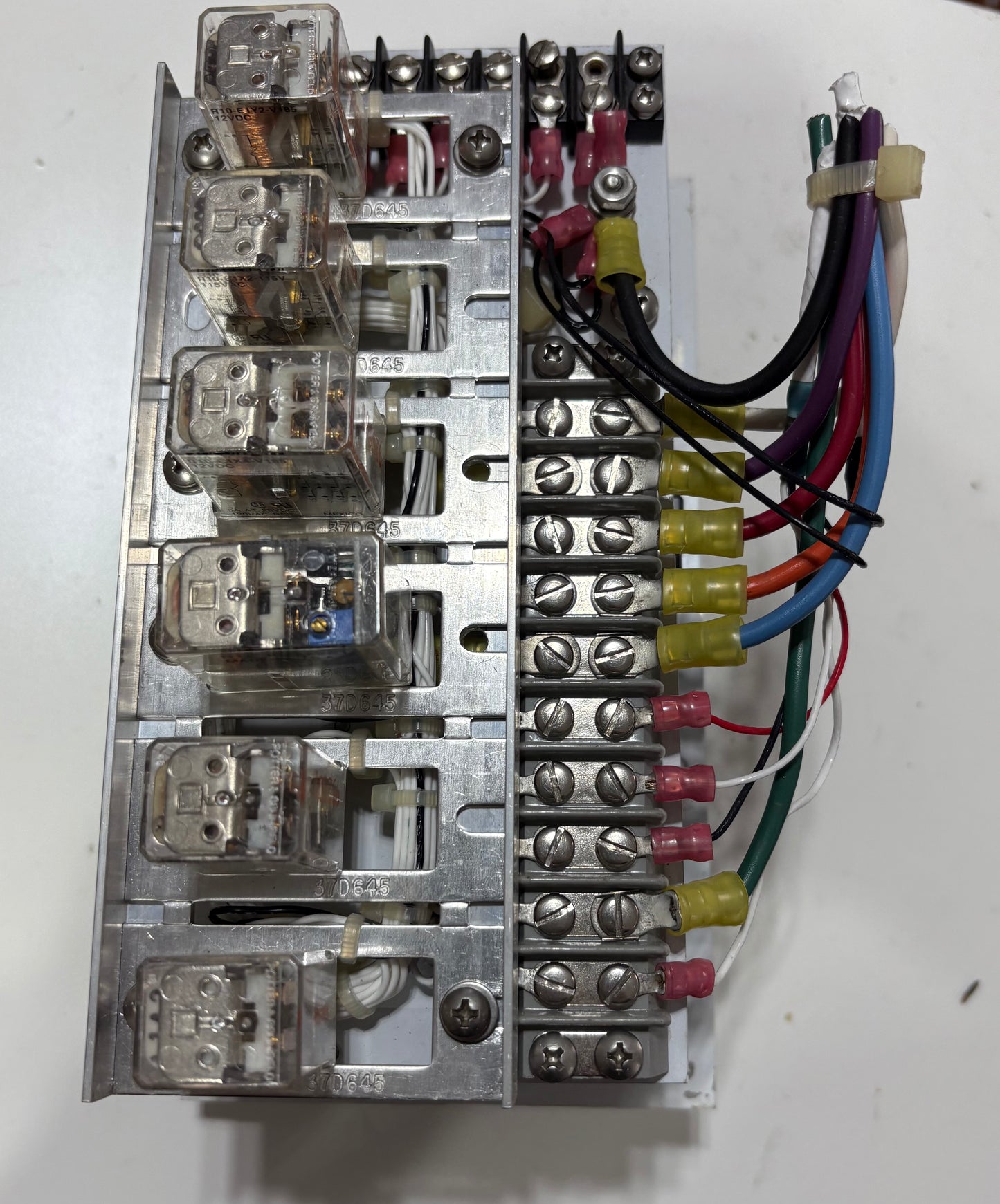 Electric Panel off Rafiki 35
