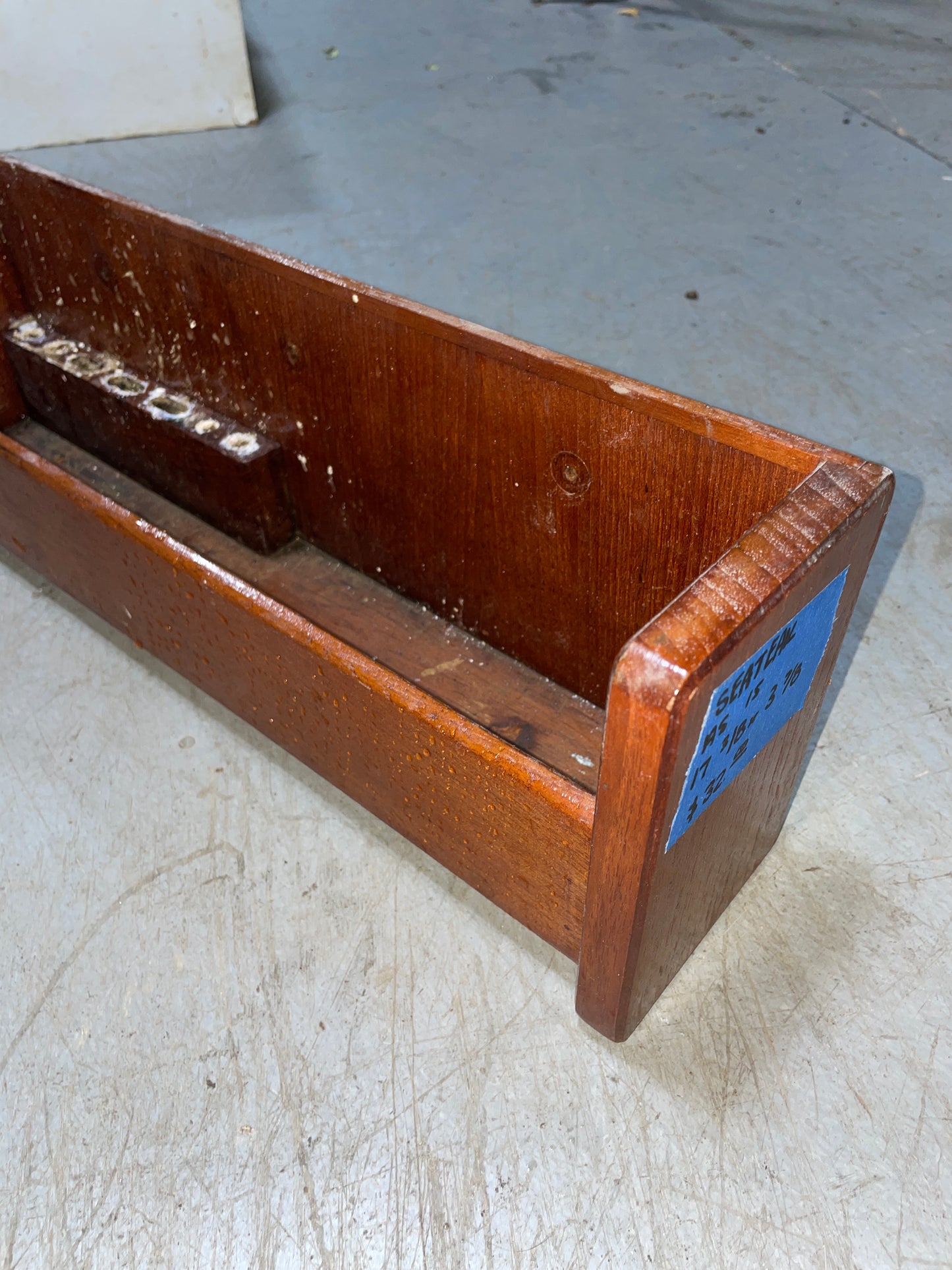 Seateak Wall Shelf - Organizer