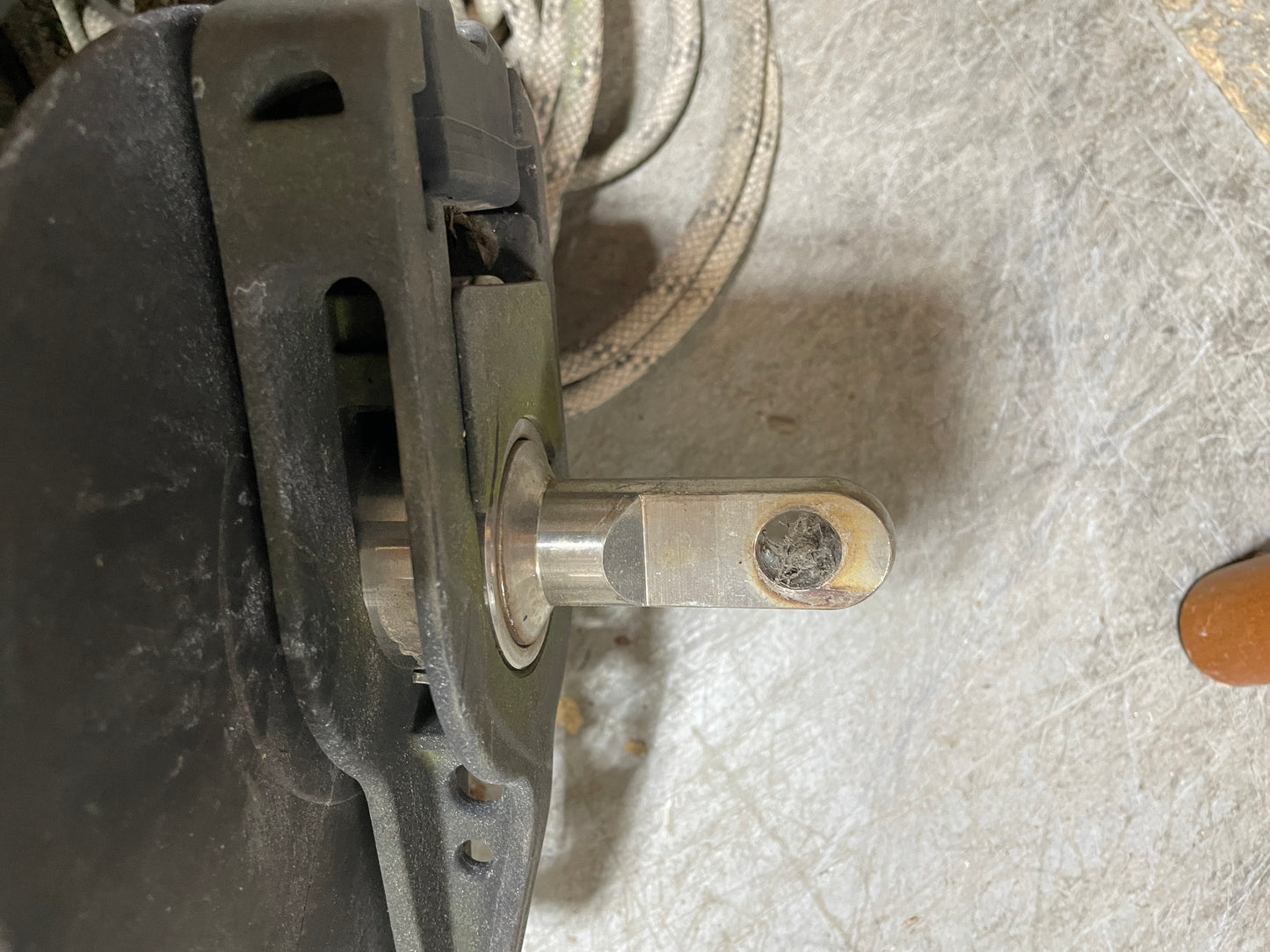 Selden Furlex 200 S Furler Drum With Upper Swivel & Extrusion