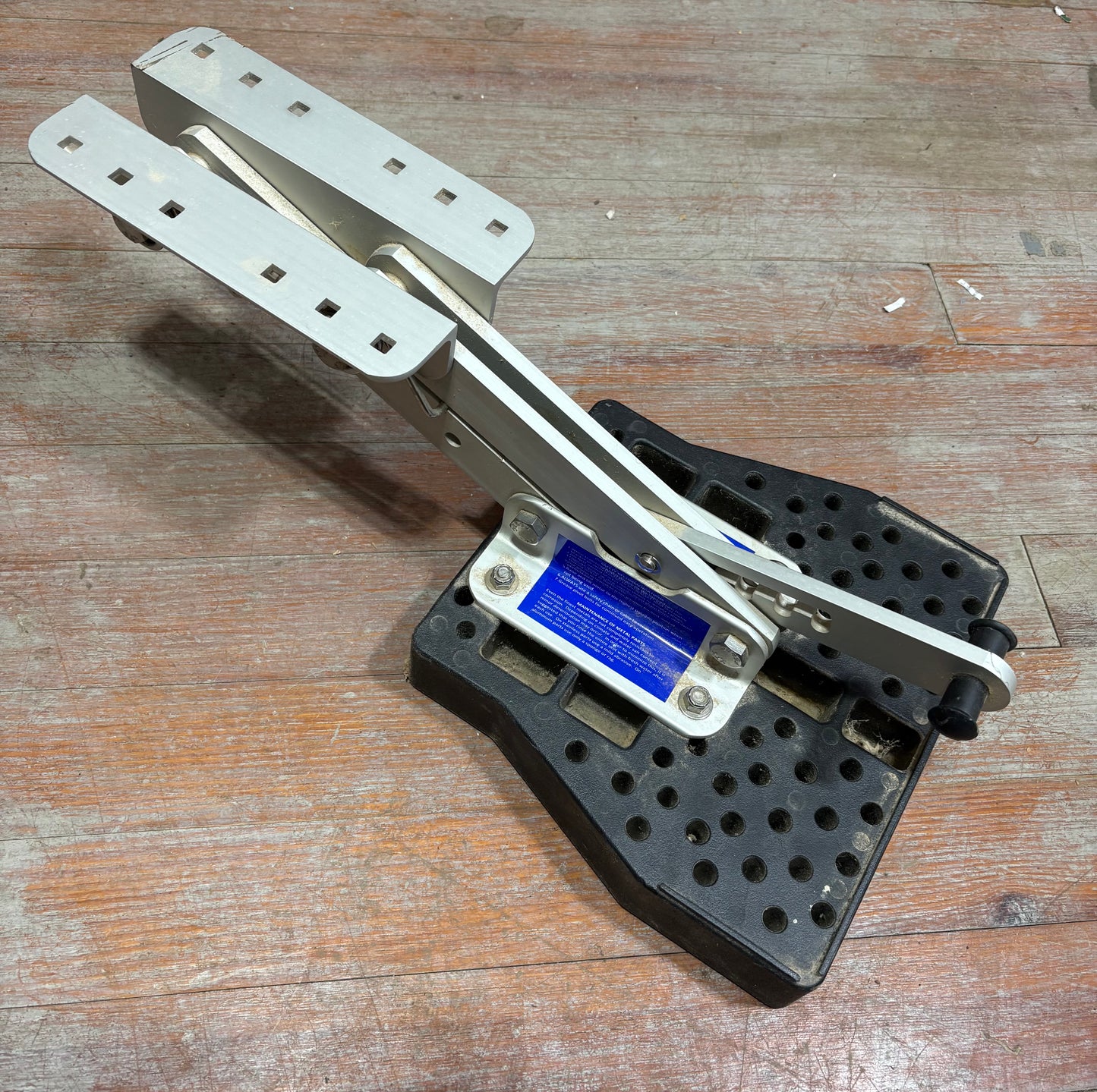 Outboard Engine Motor Mount