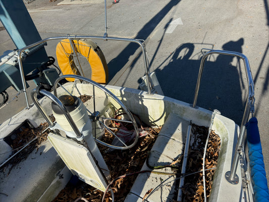 Split Stern Rail - Pearson 27