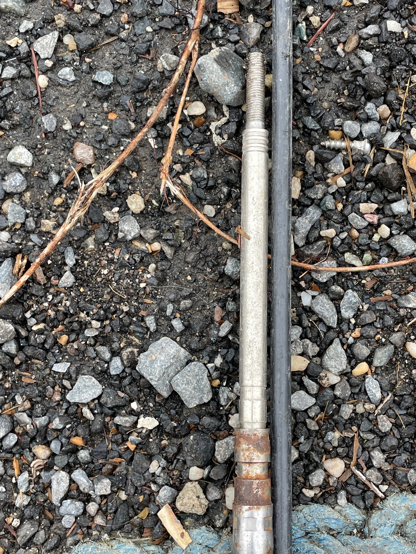 Edson Serial Number 90372 - 30" Tall Pedestal