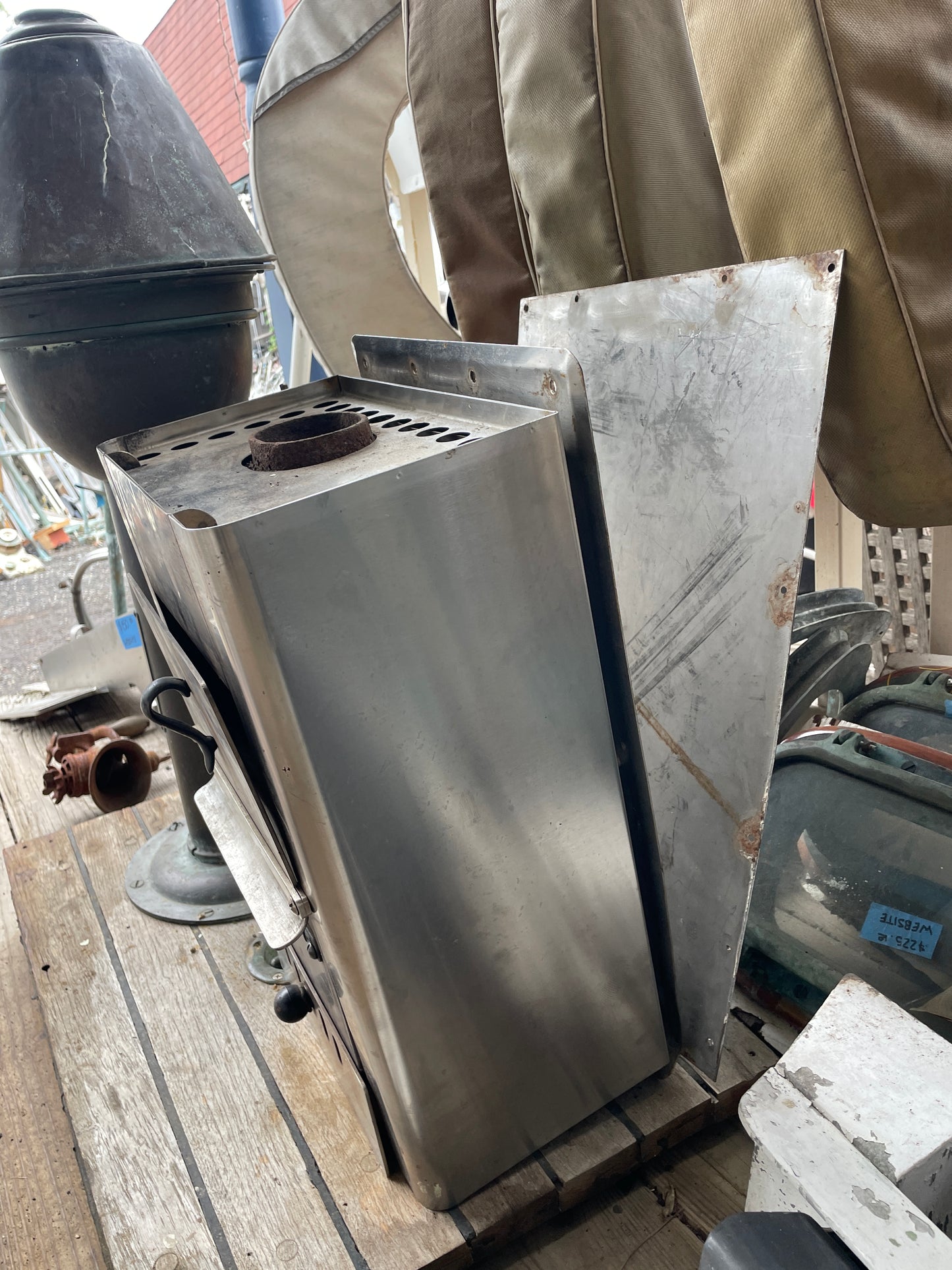 Shipmate Wood  Stove - 1934 Eisenhower 50'