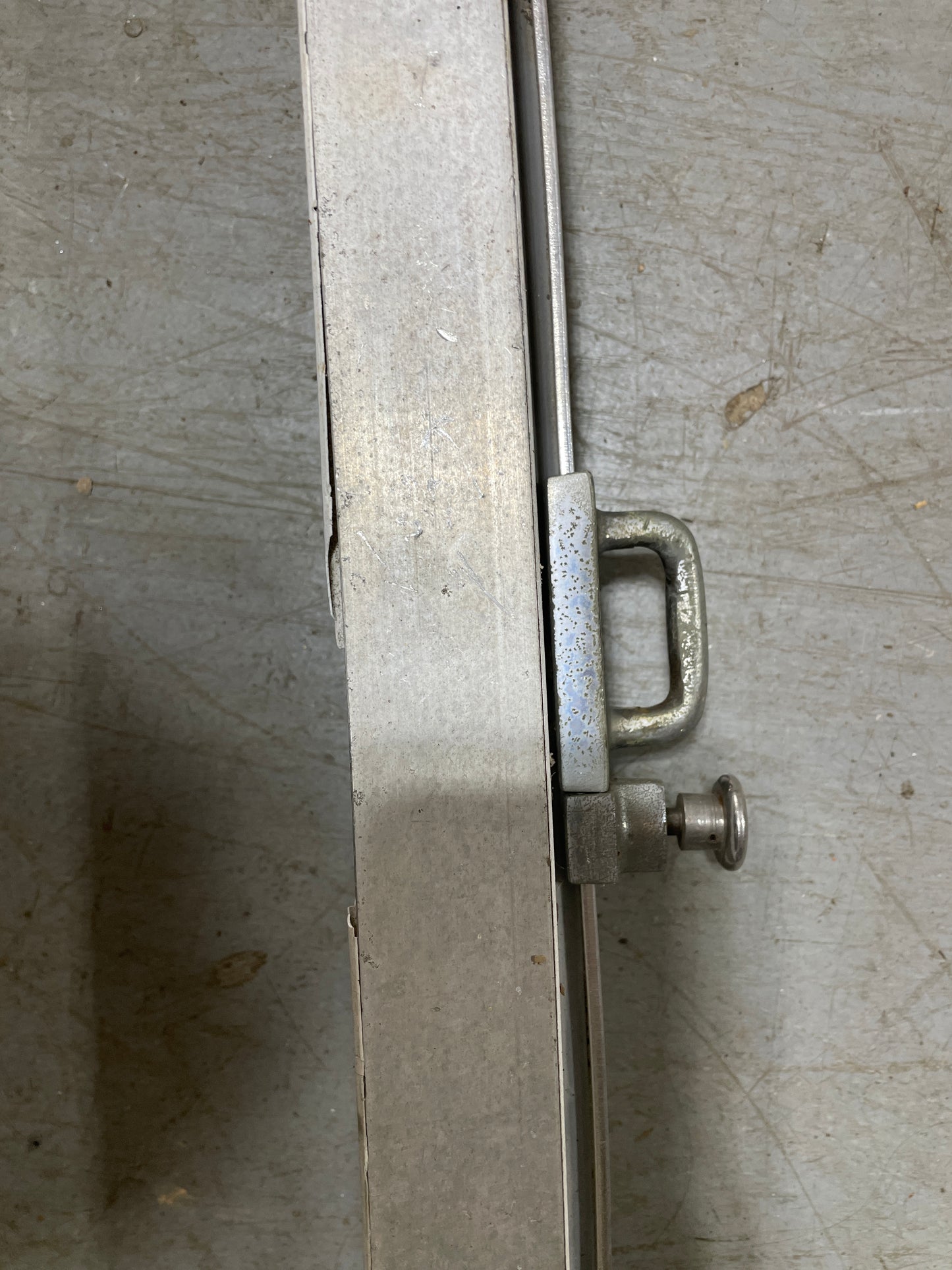 Stainless Steel 39 5/8" Long - 1" Track ON Steel Curved Riser