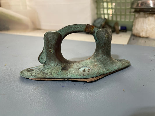 Vintage Bronze Quick Release Cleat - Rhodes 19