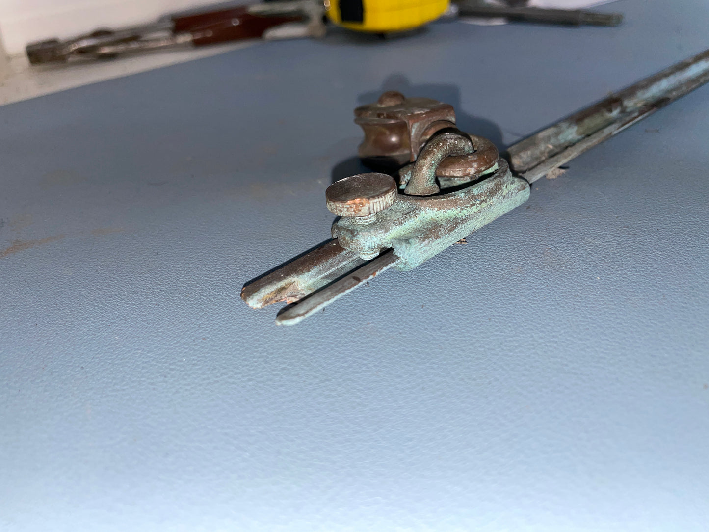 9 3/4" OR 10 1/2" Long Brass 3/4" Track With WC Block - 1/4" Line - Rhodes 19