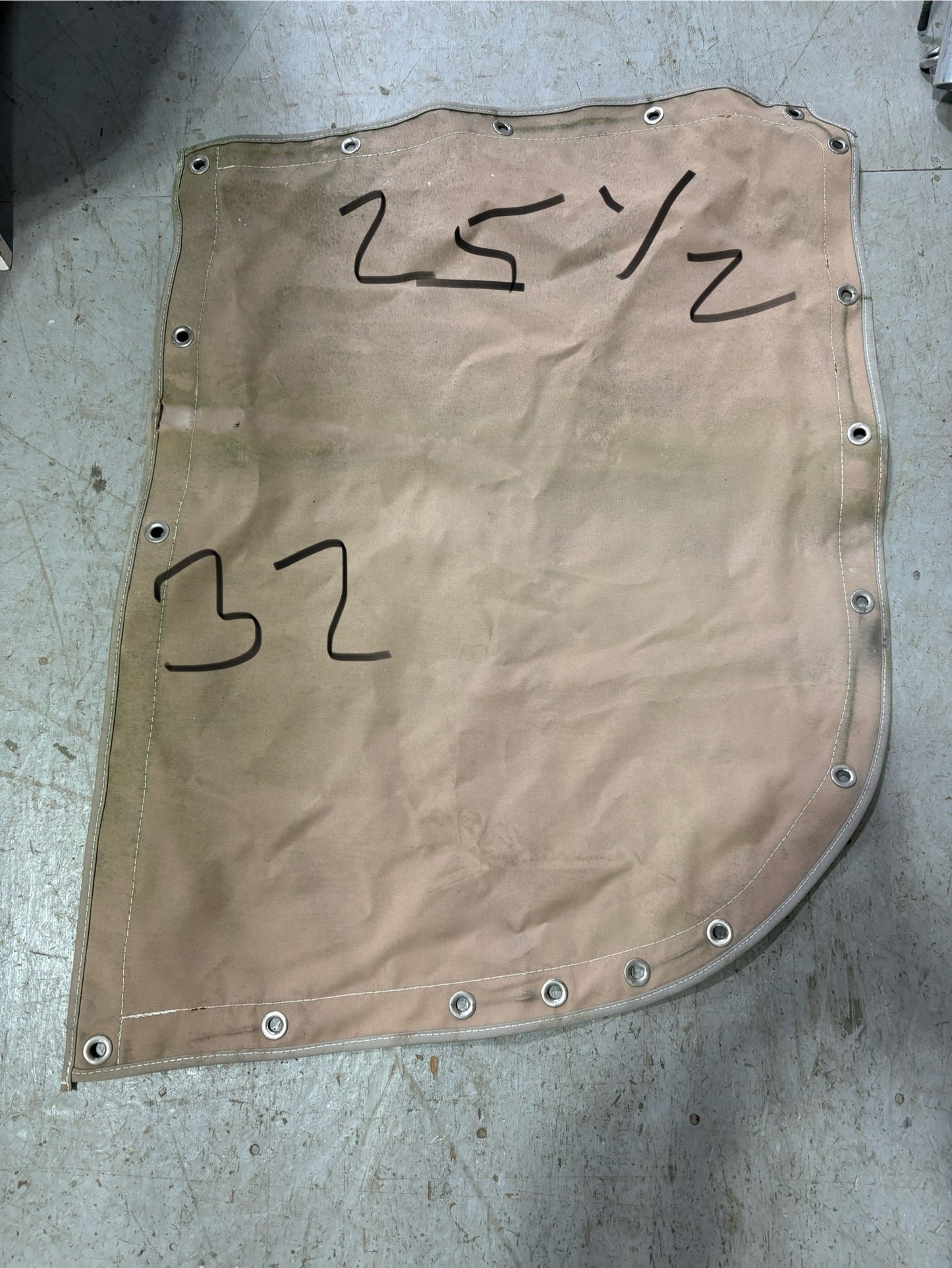 Tan Canvas Lot from Rafiki 35 (6 Pieces total)