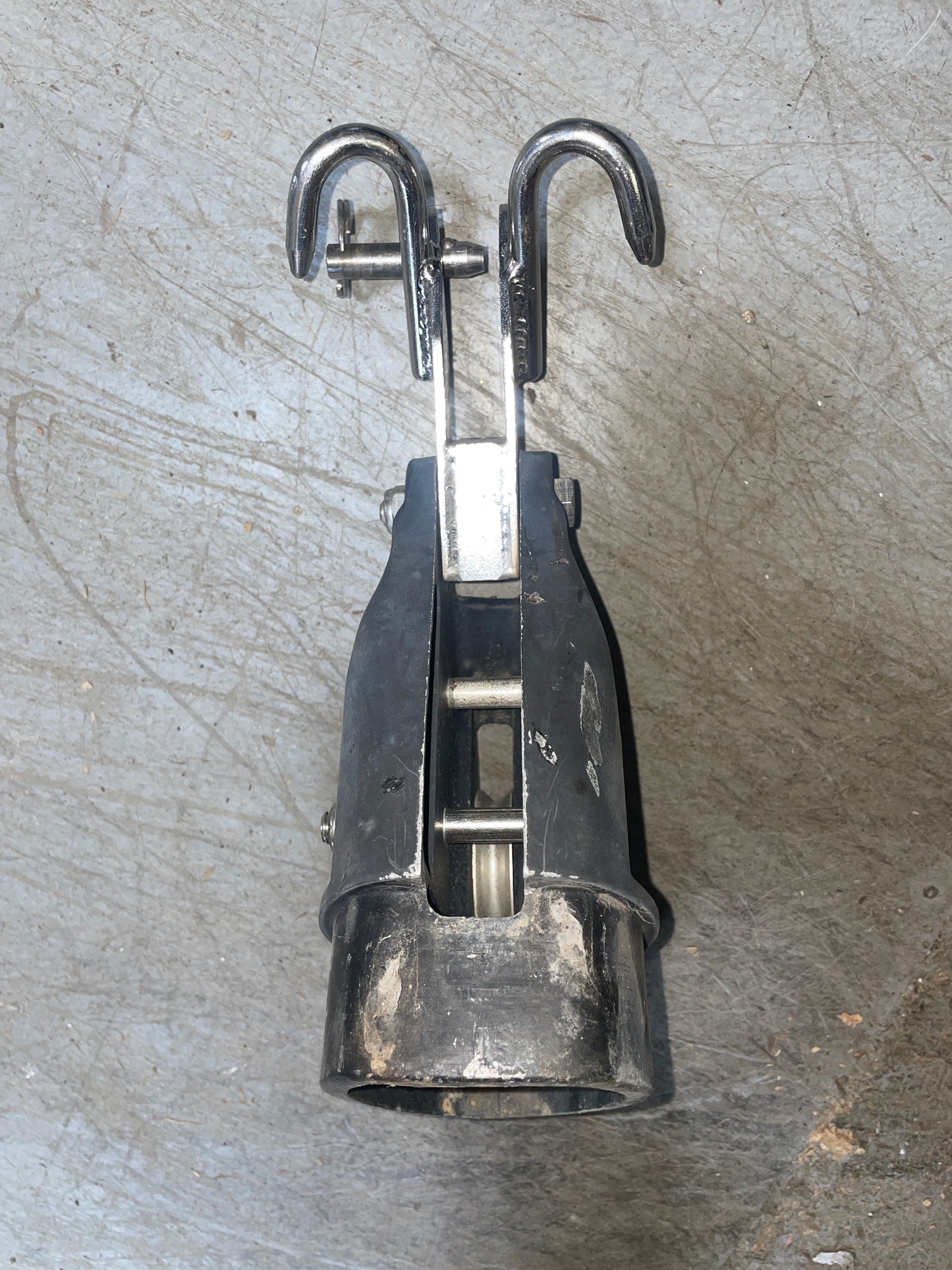 Kenyon Spars 3550 Boom Head With Gooseneck