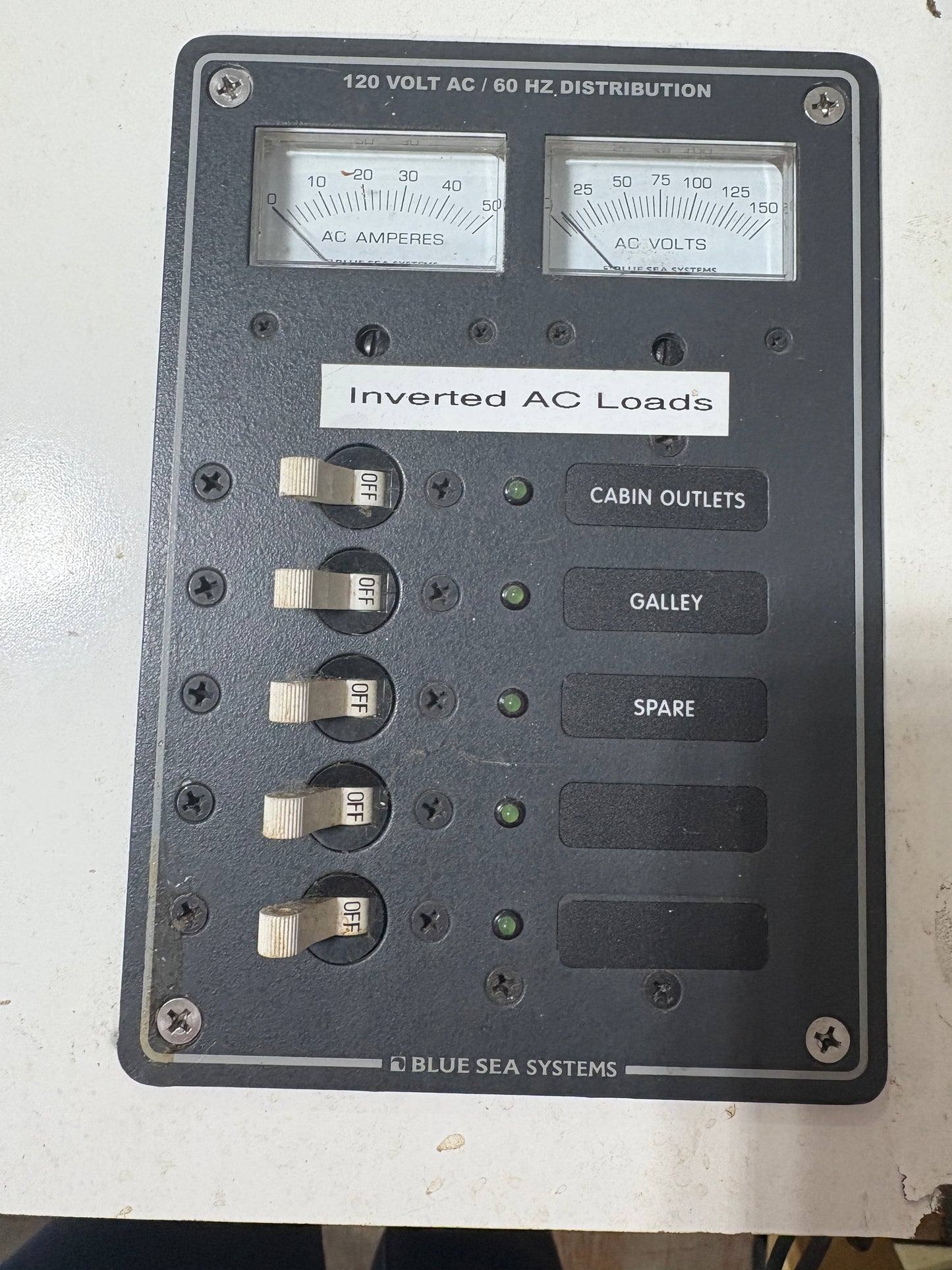 Blue Seas System Panel 5 Switch from Morgan 38
