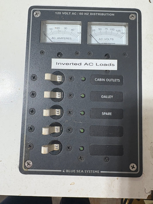 Blue Seas System Panel 5 Switch from Morgan 38