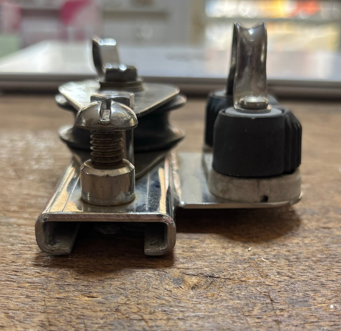Stainless Steel Screw Top Track Car Single Block With Ronstan Cam Cleat - 1 1/4” Track